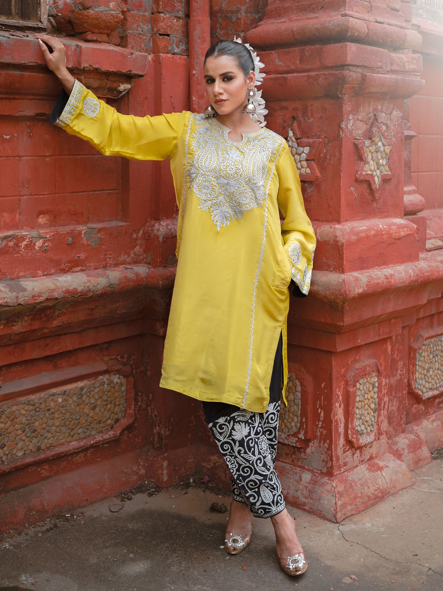 Ghazal Yellow & Blue Pheran Set