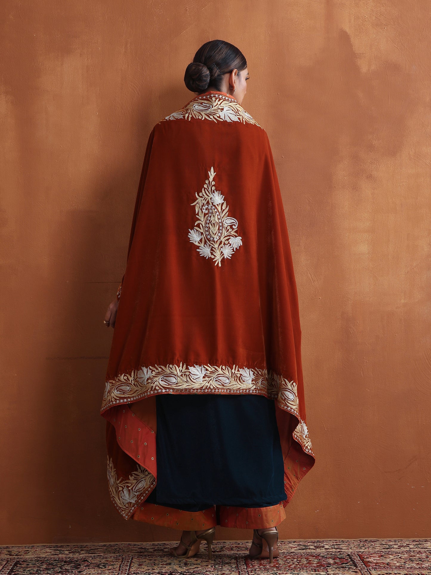 Nishat Rust & Teal Blue Cape Set