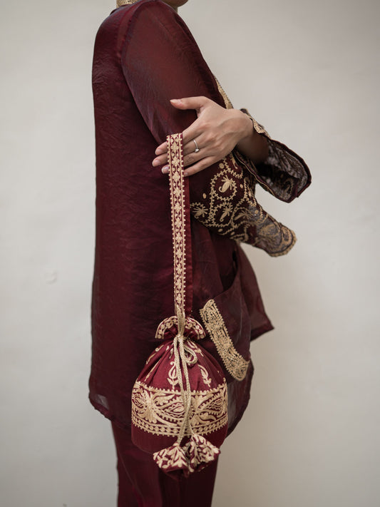 Ghazal Maroon Potli