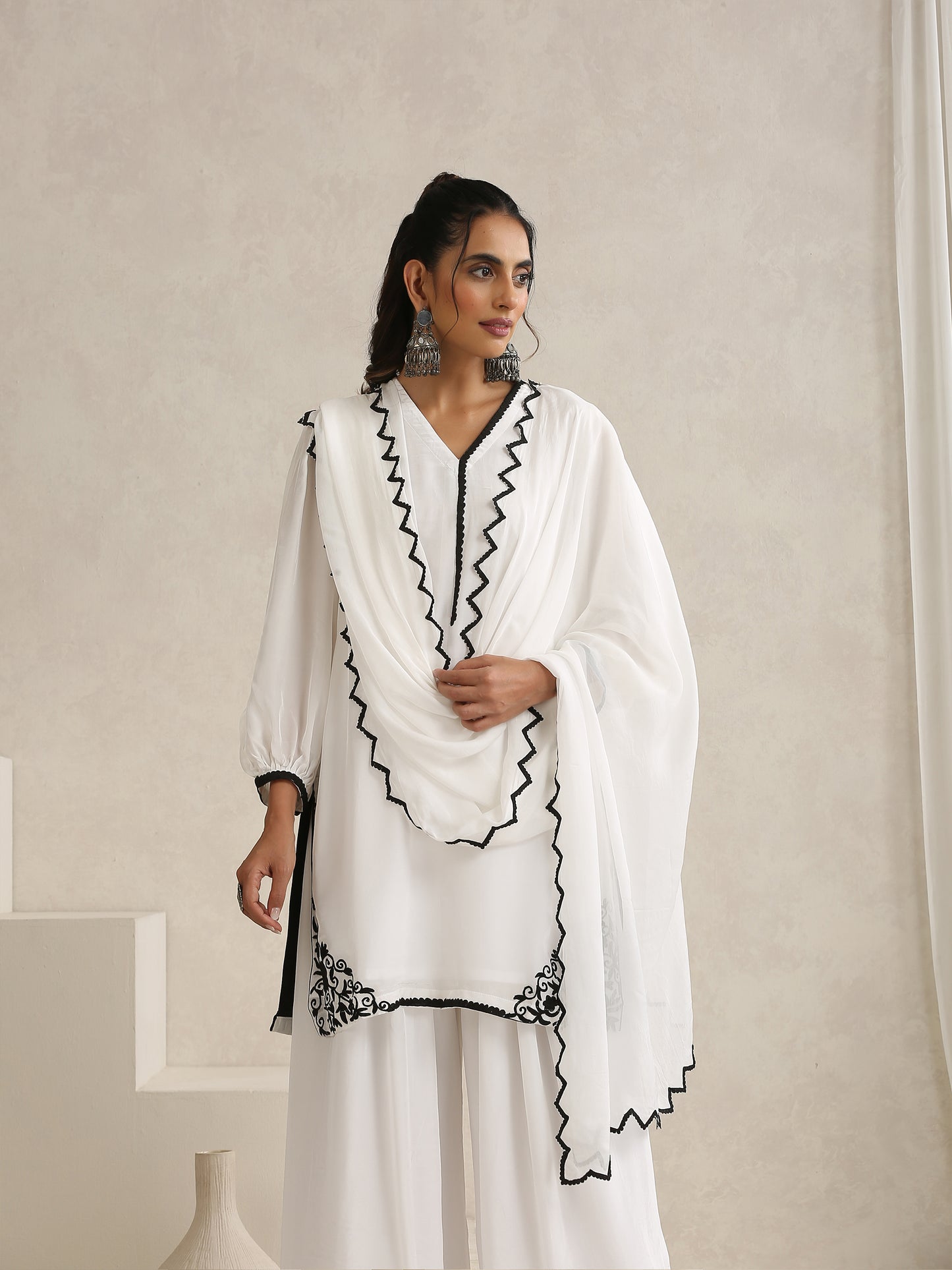 Nargis Black & White Farshi Salwar Suit Set