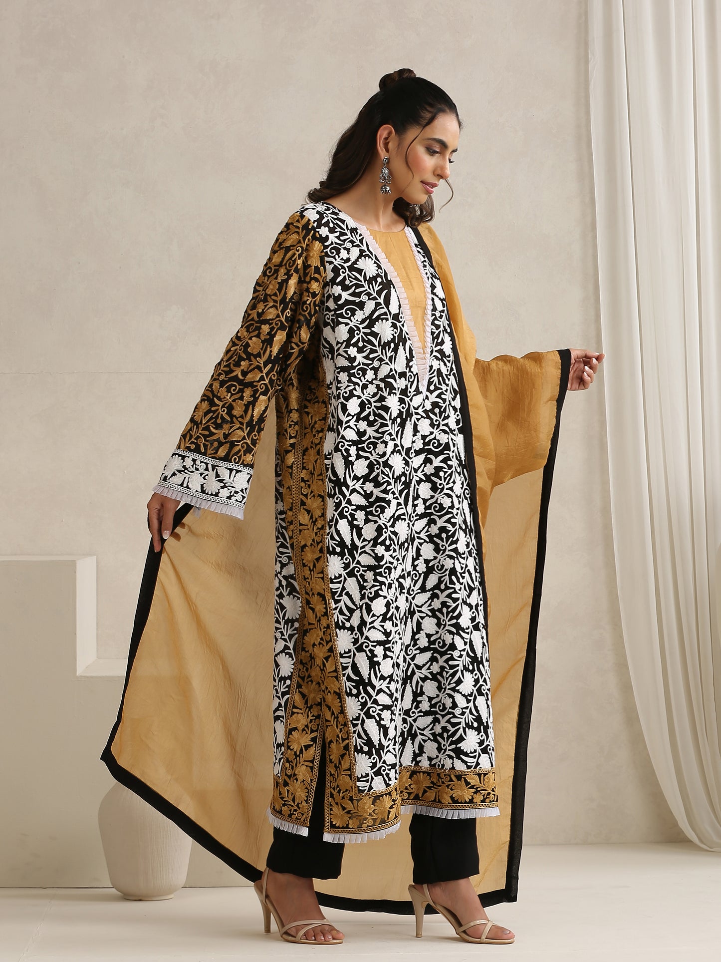 Nargis Black & White Suit Set