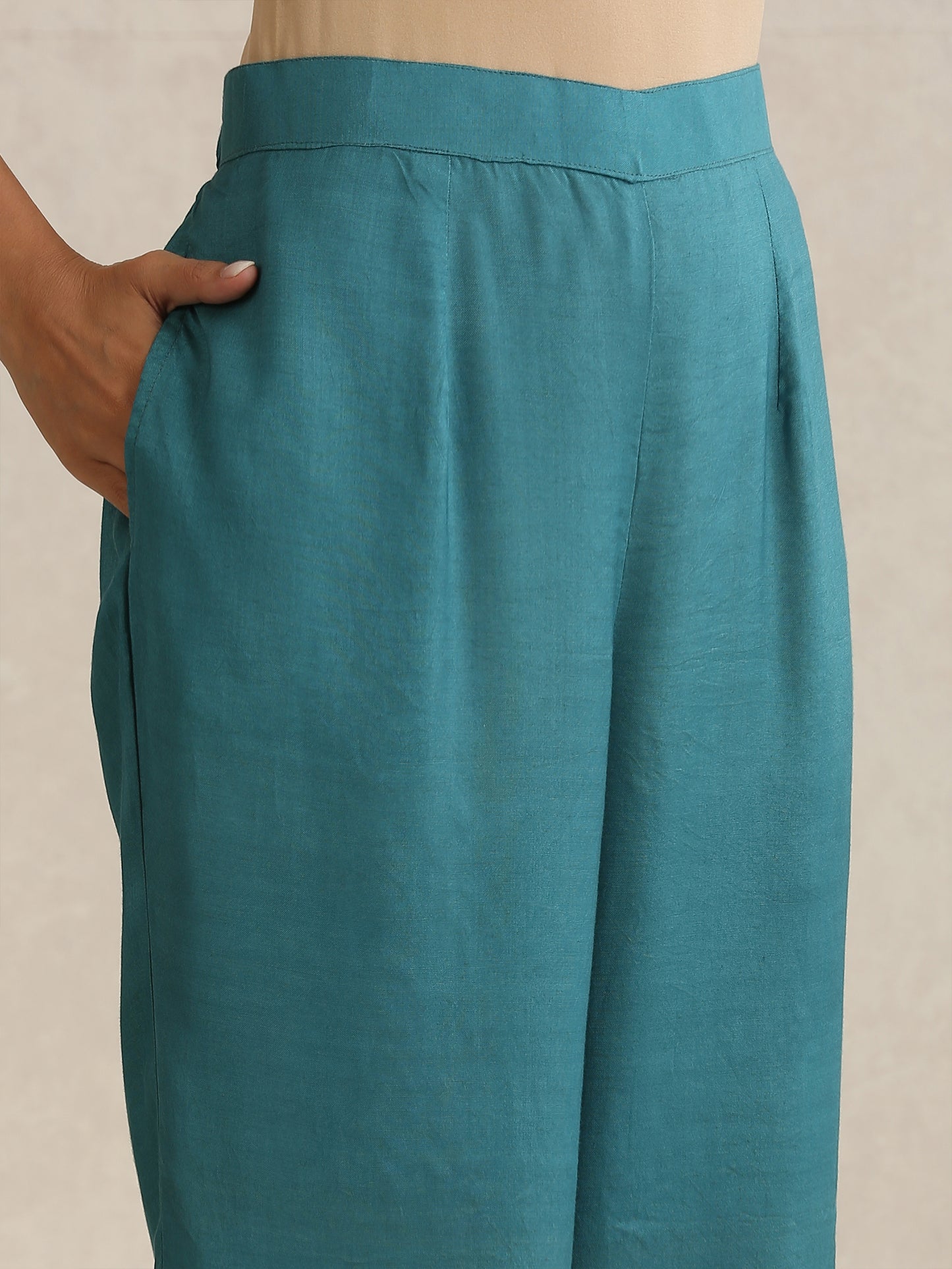 Nargis Blue Suit Set