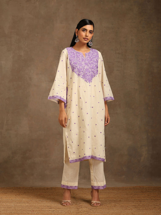 Aghaaz Off-White & Purple Pheran Set