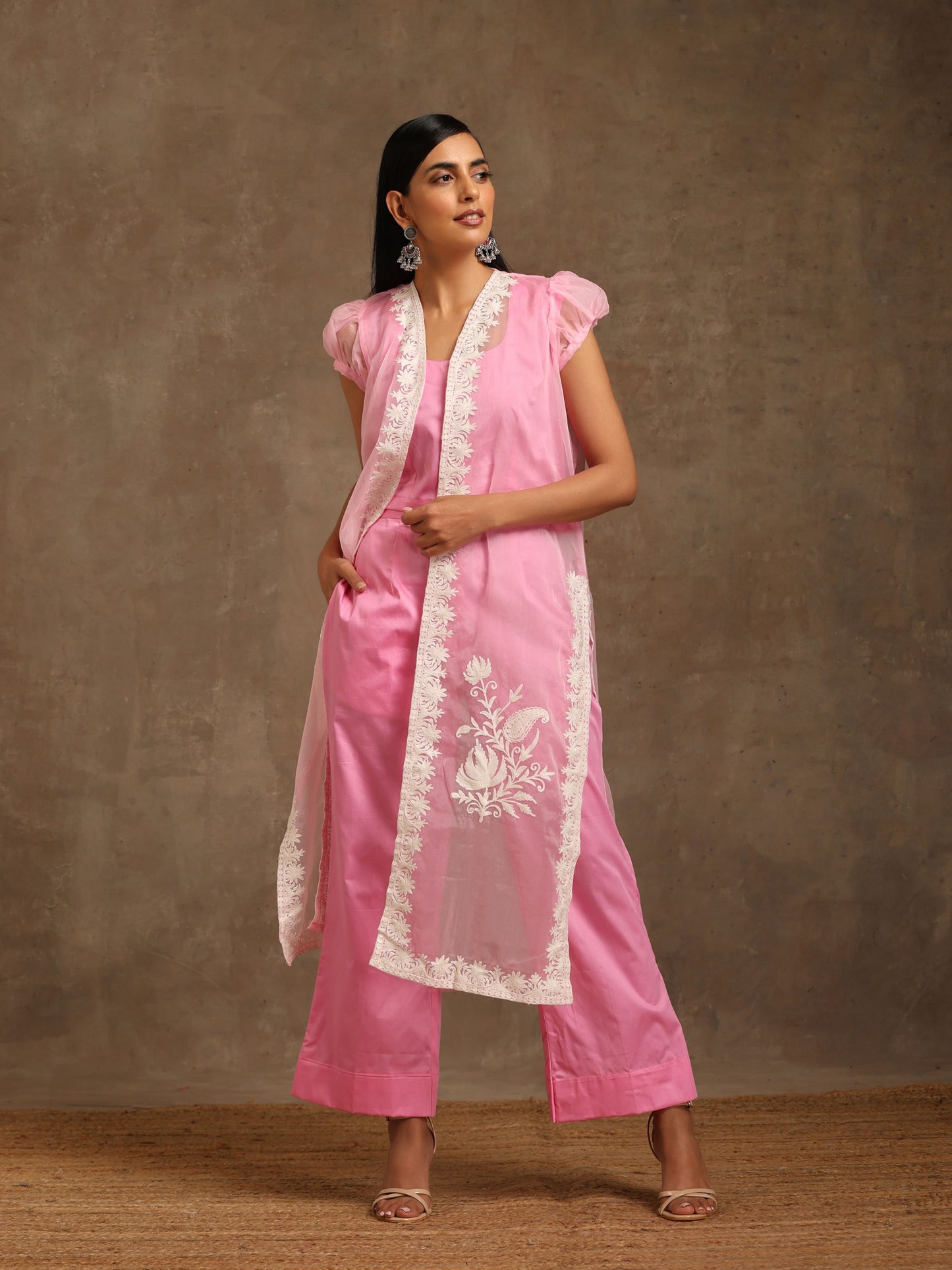 Aghaaz Rose Pink Cape Set