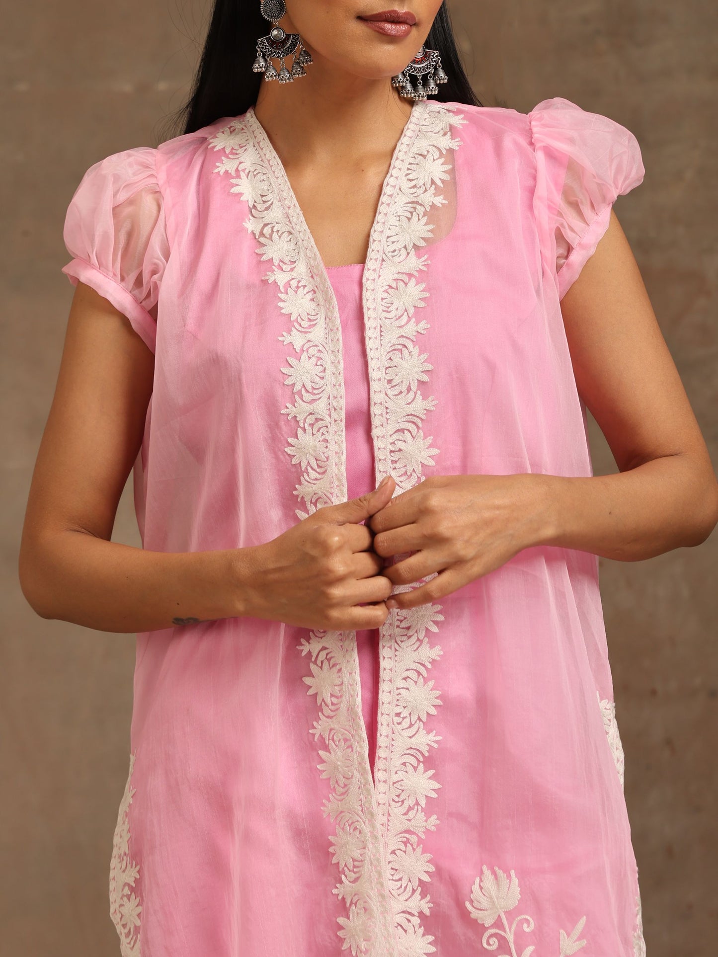 Aghaaz Rose Pink Cape Set