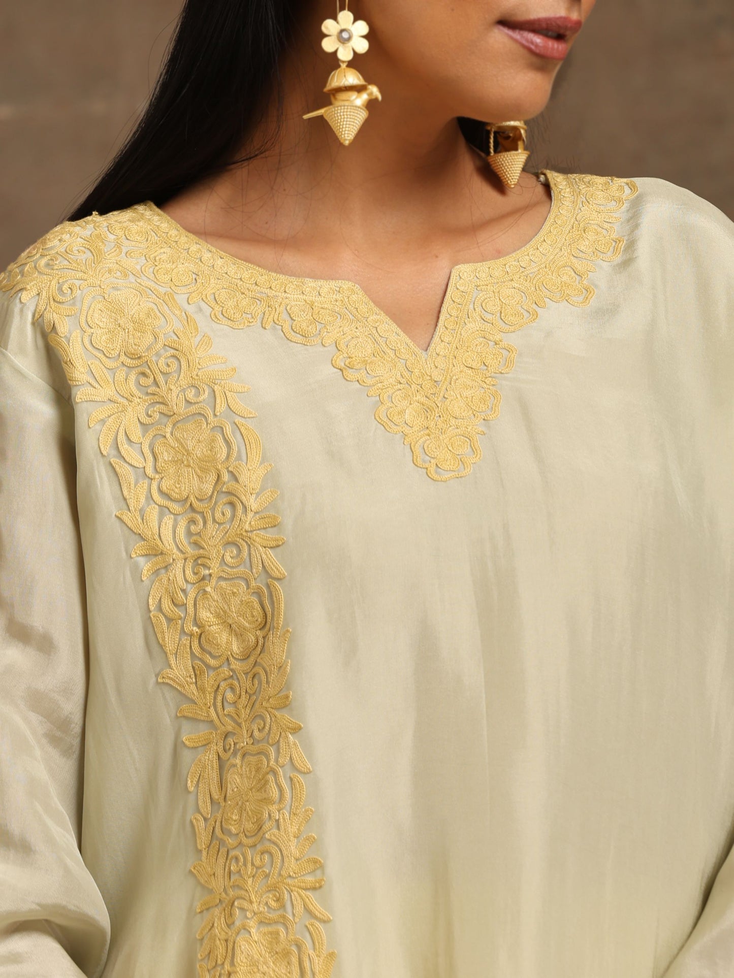Aghaaz Olive & Lemon Pheran Set