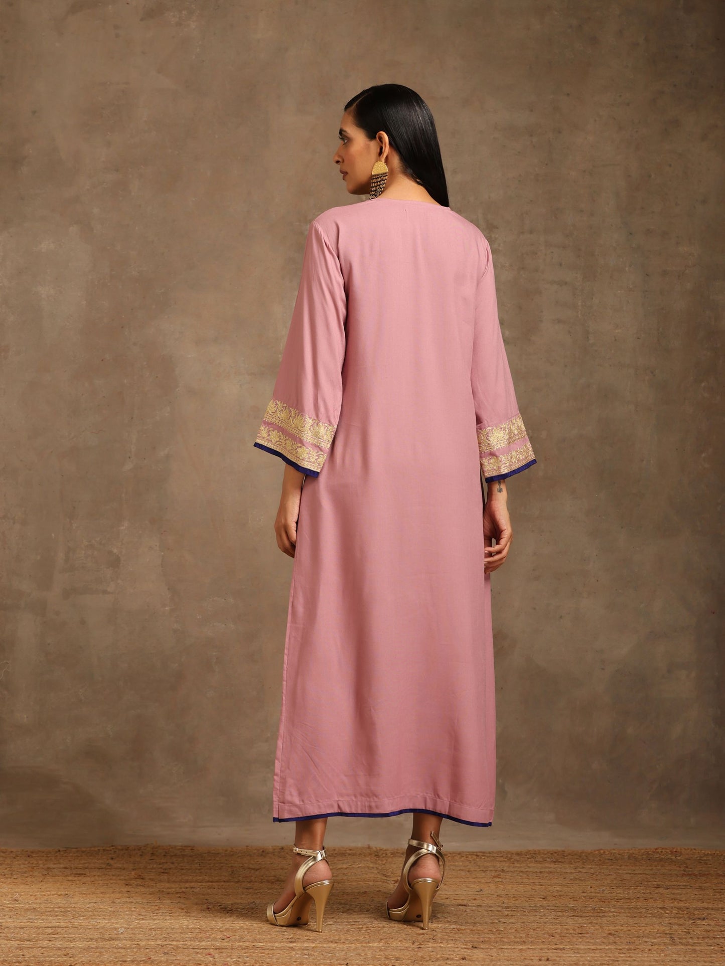 Aghaaz Purple Dress