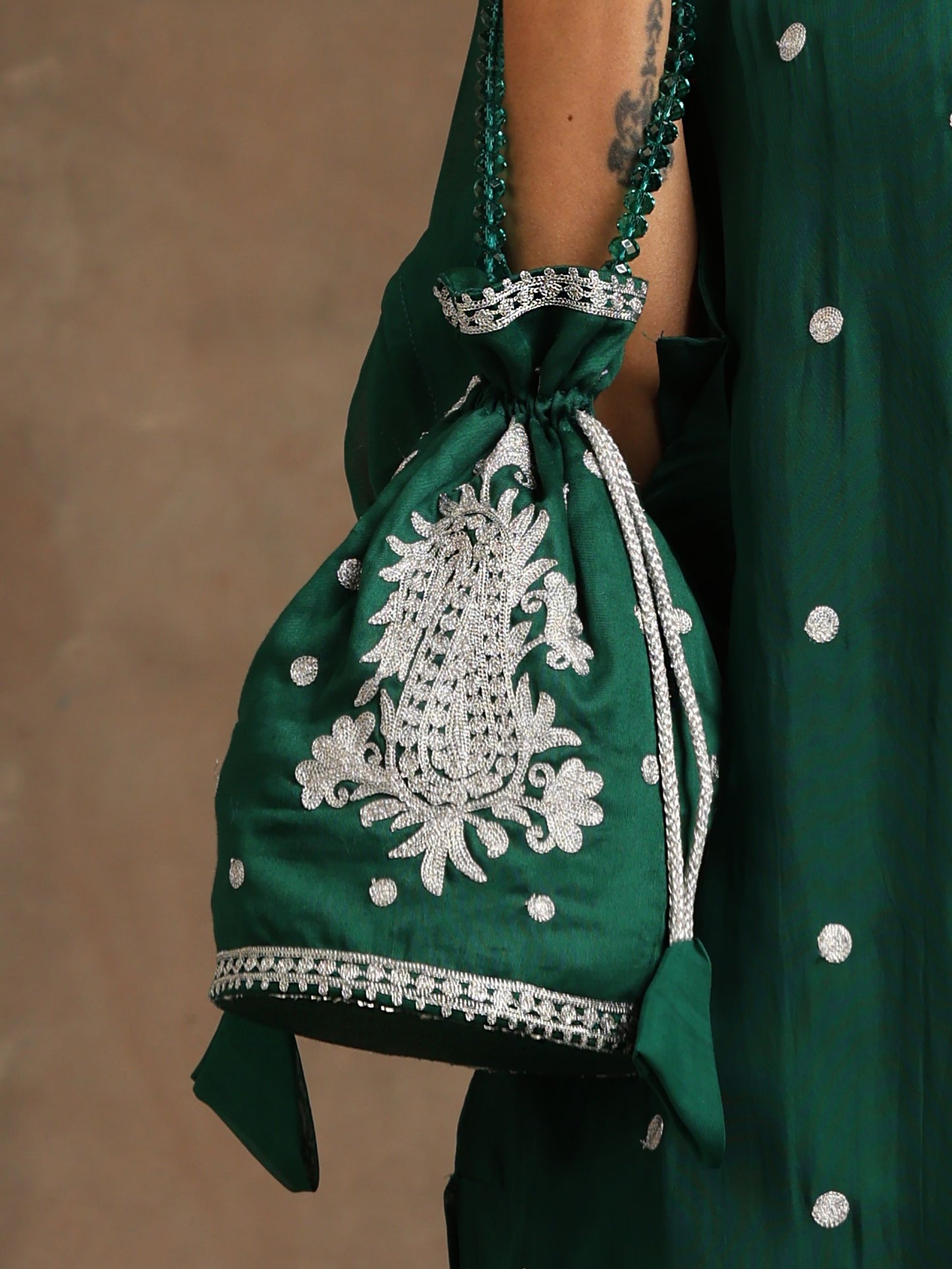 Aghaaz Bottle Green Potli
