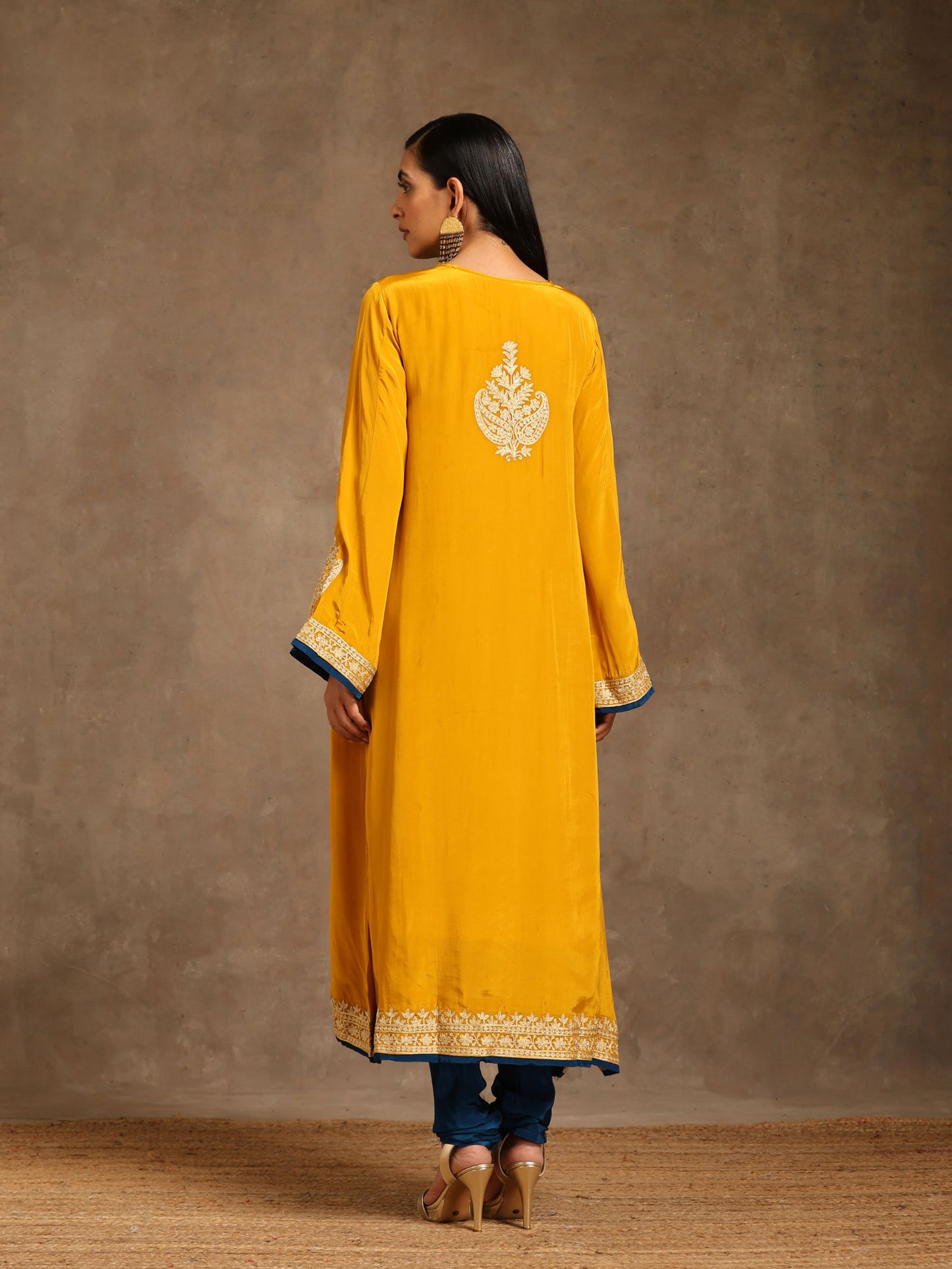 Aghaaz Mustard & Blue Pheran Set