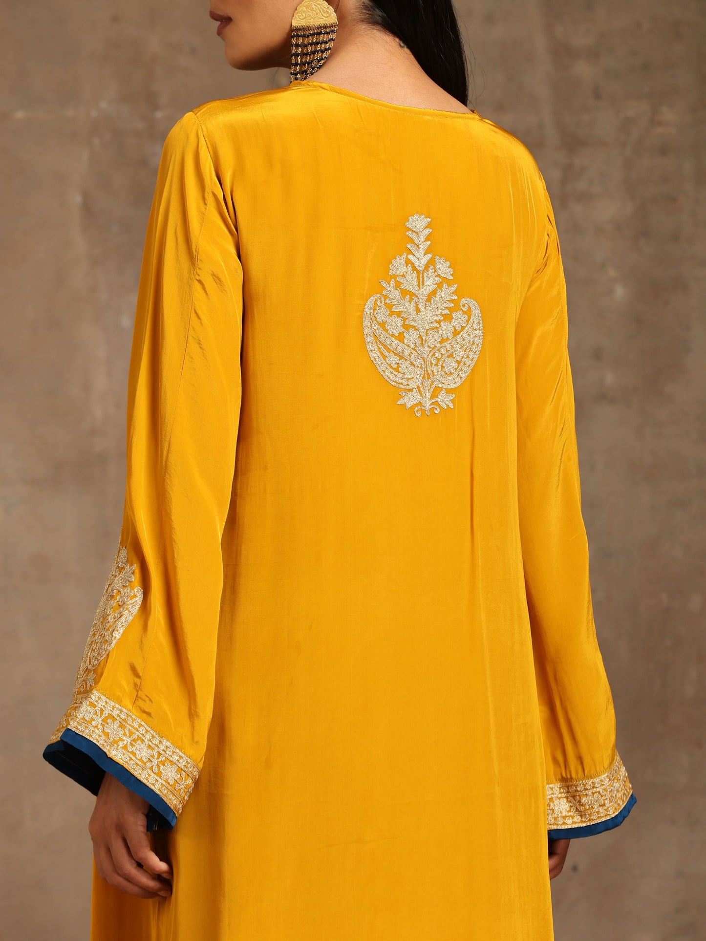Aghaaz Mustard & Blue Pheran Set