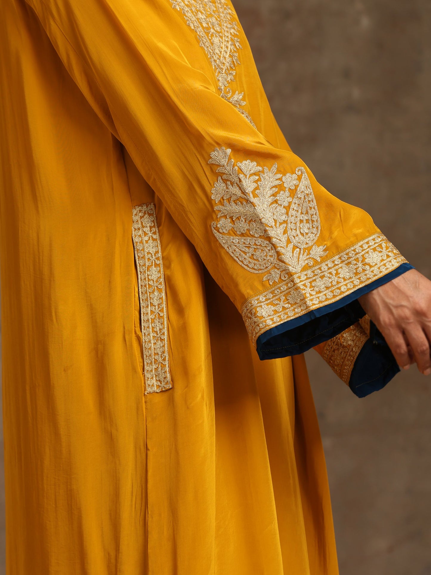 Aghaaz Mustard & Blue Pheran Set