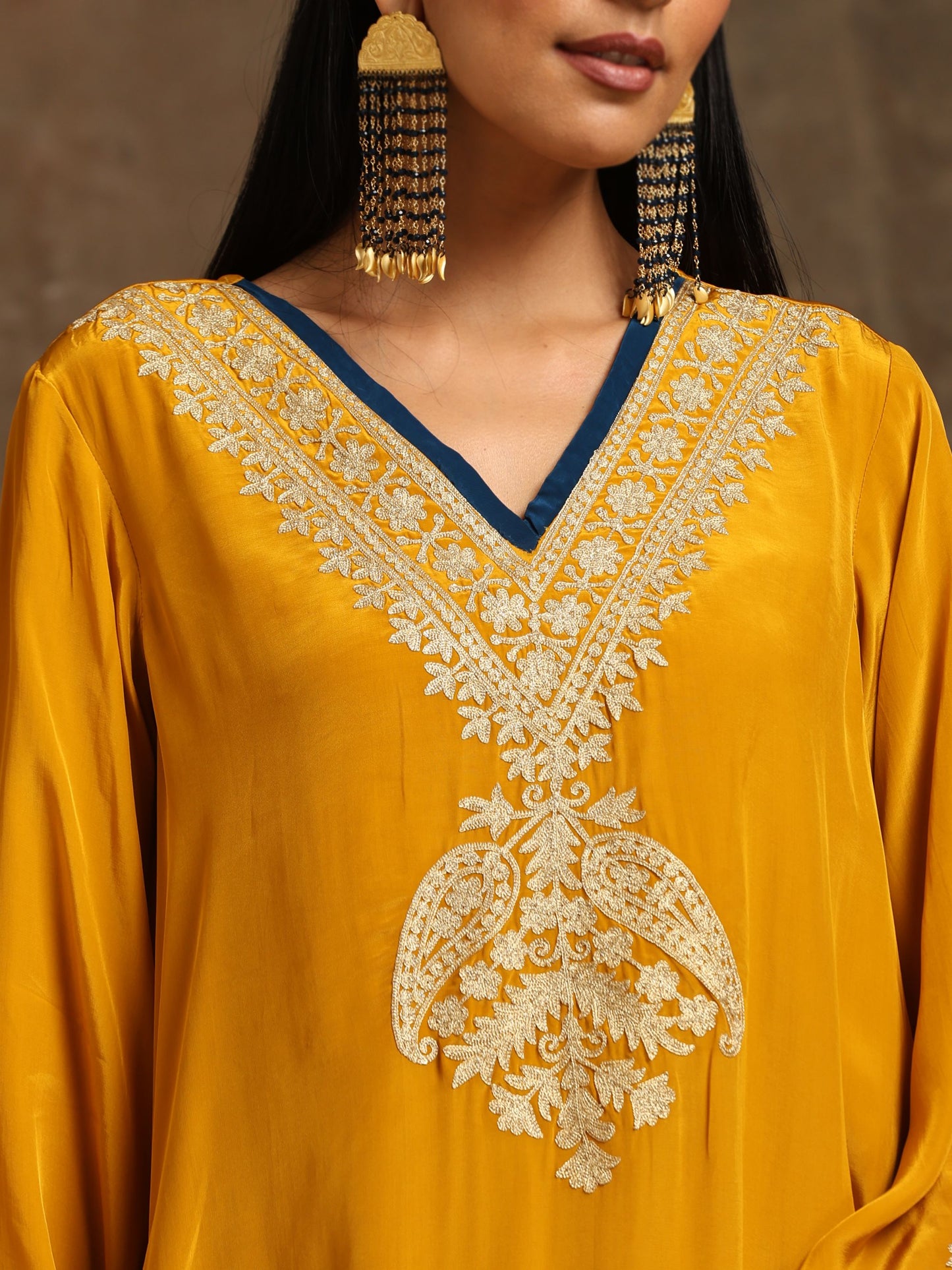 Aghaaz Mustard & Blue Pheran Set