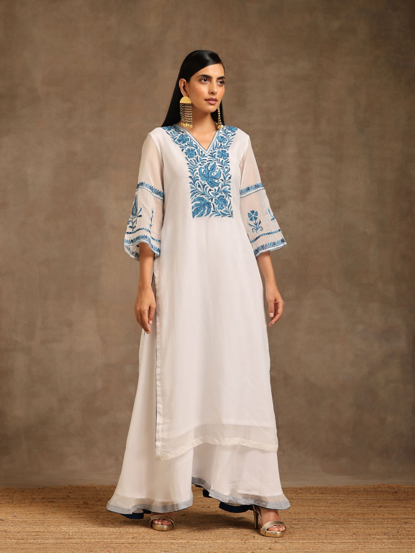 Aghaaz White Organza Suit Set