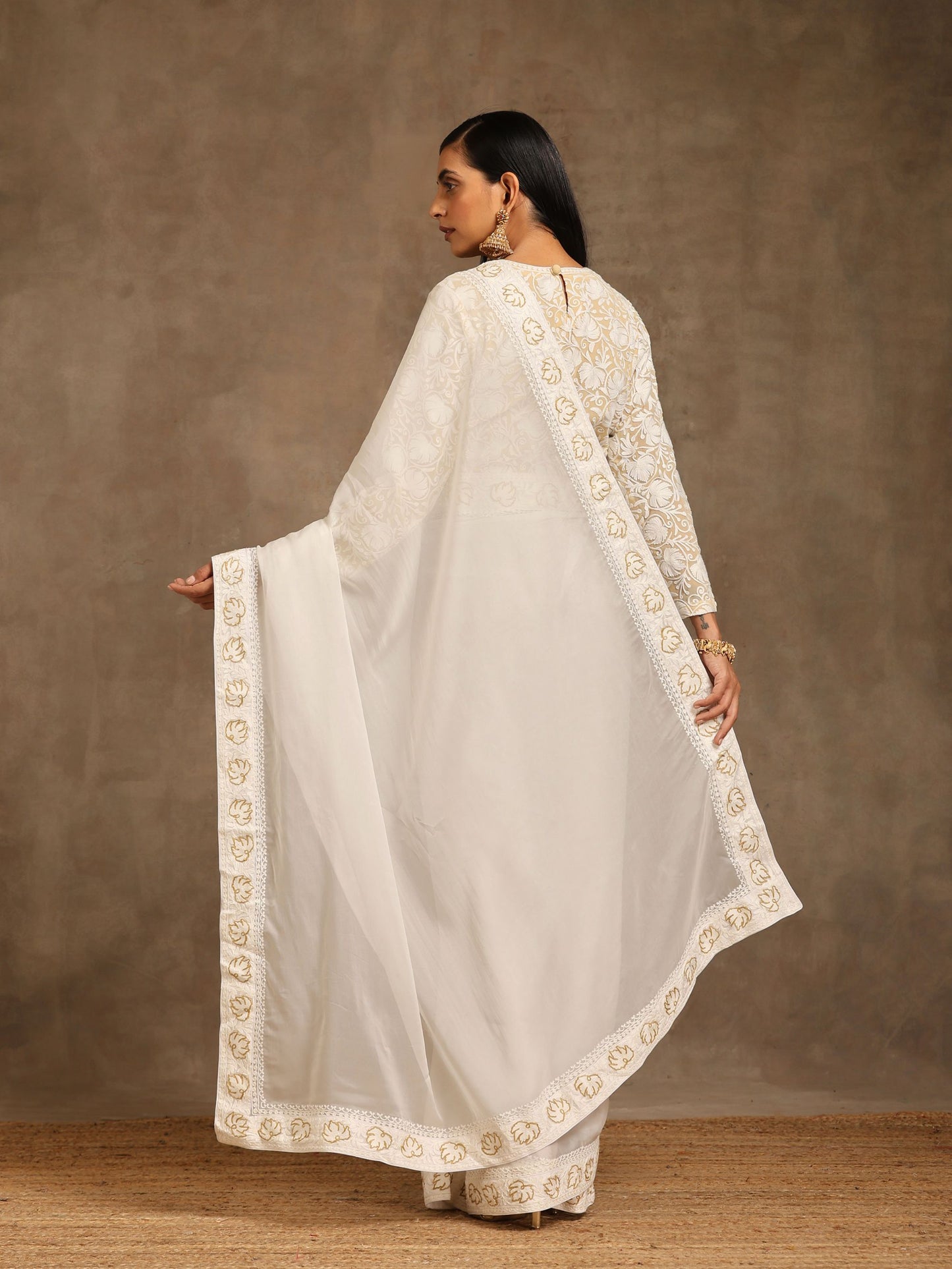 Aghaaz Off-White Saree