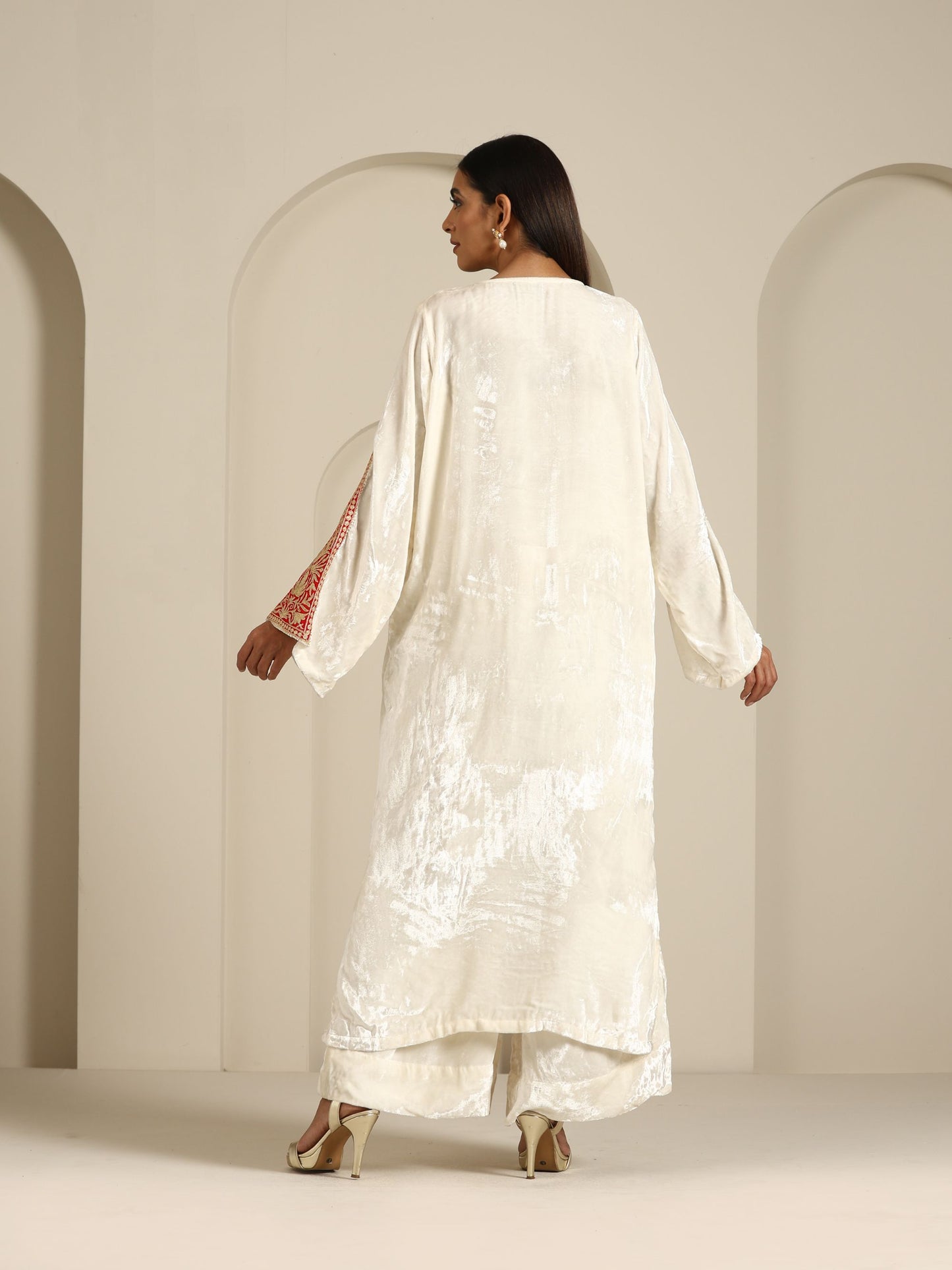 Sheen Off-White Pheran Set
