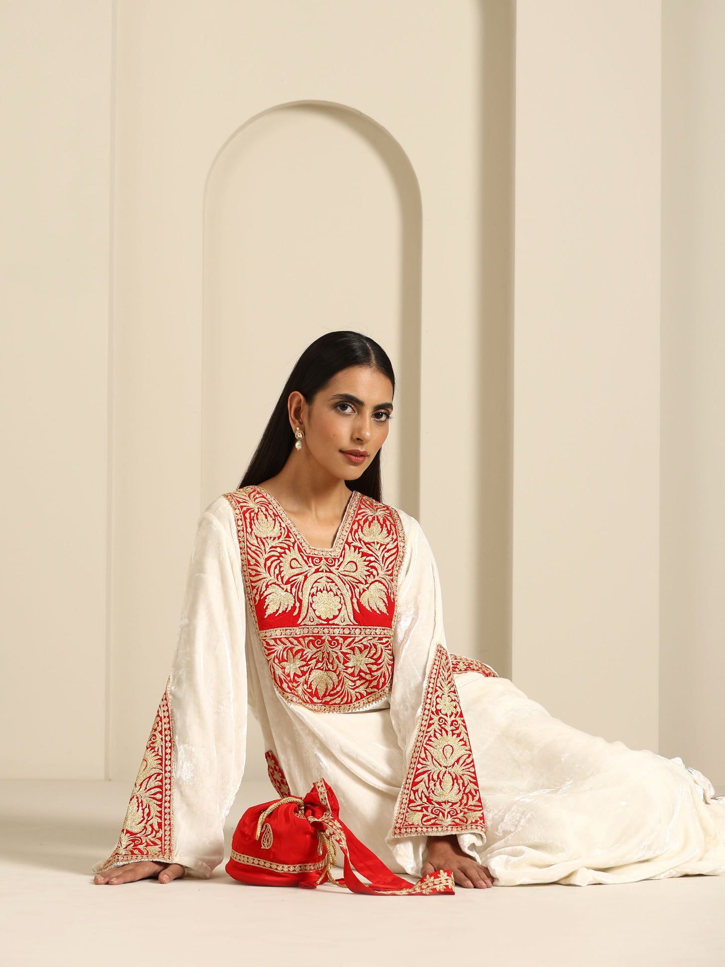 Sheen Off-White Pheran Set
