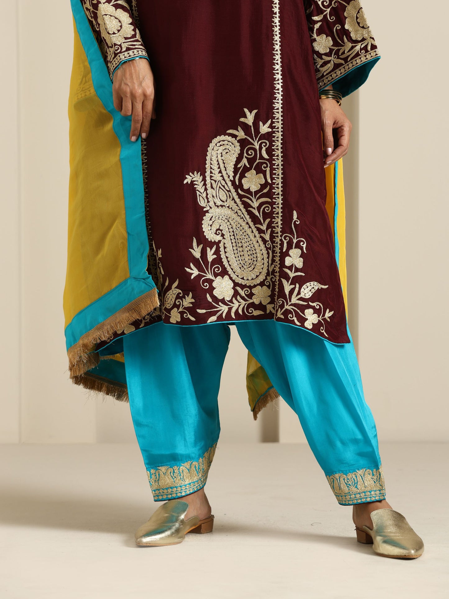 Sheen Multicolored Suit Set