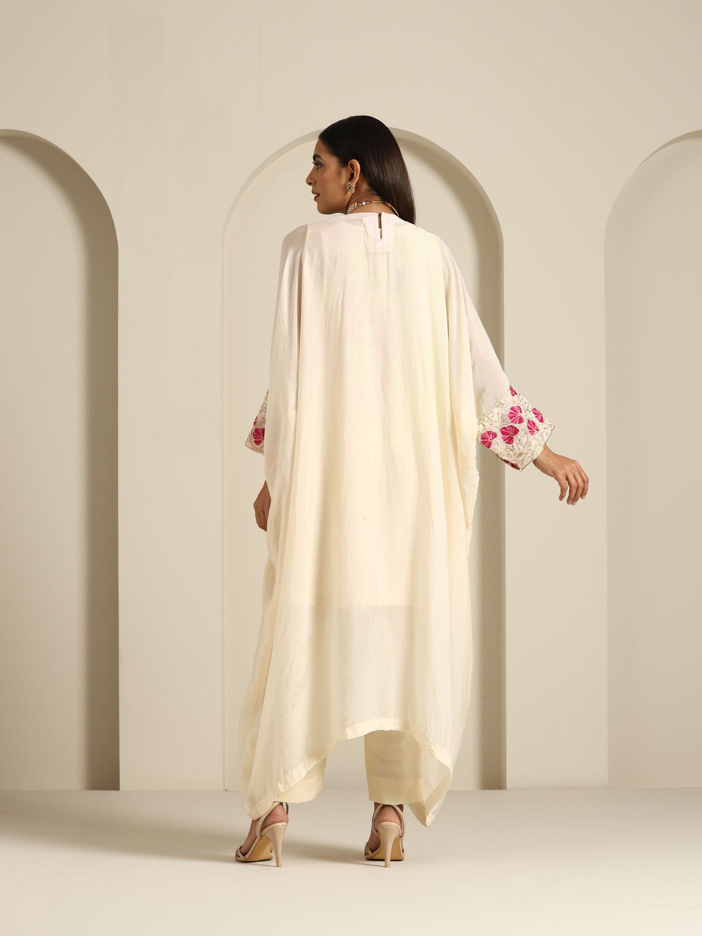 Gul Off-White Kaftan Set