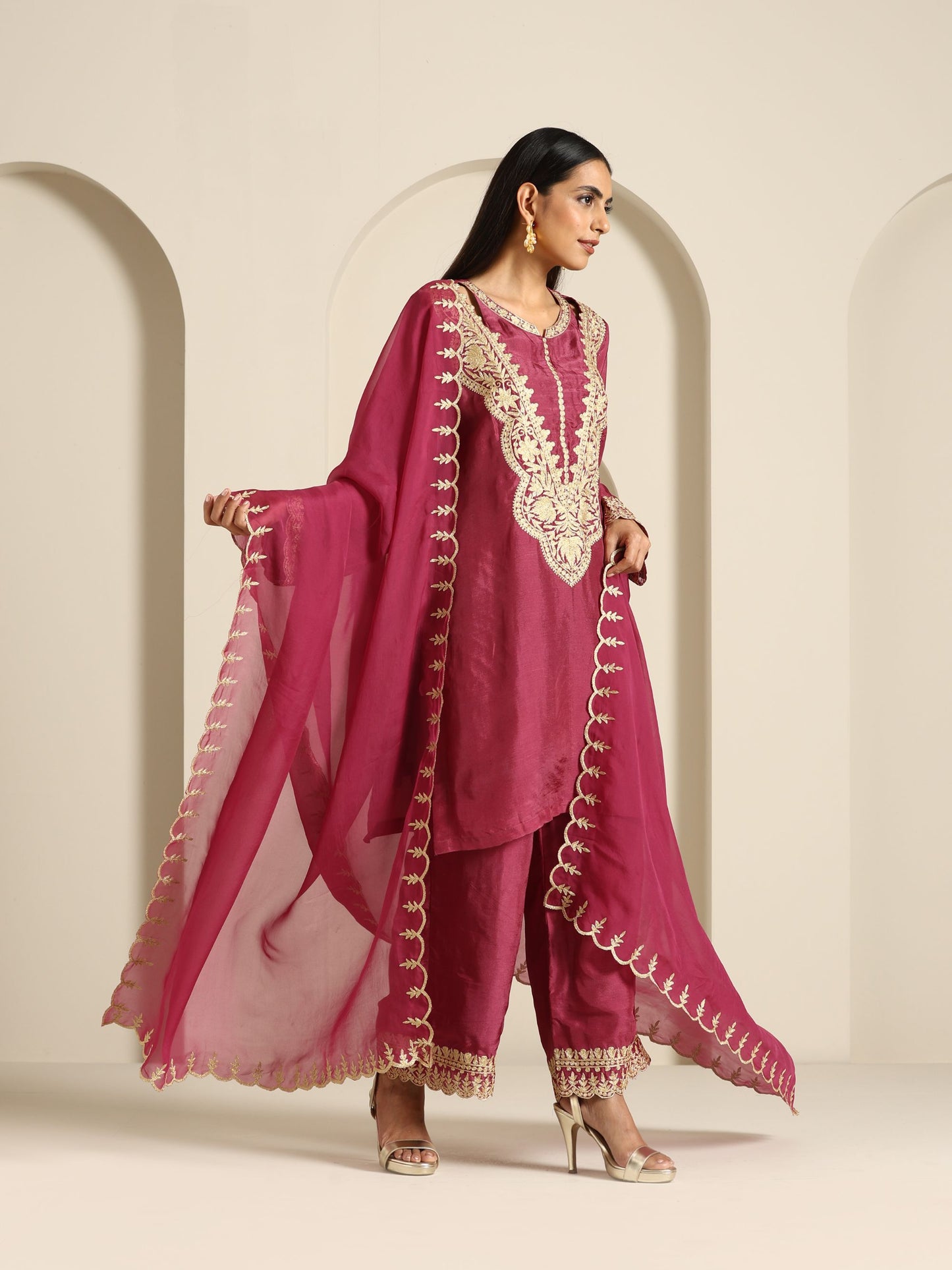 Gul Mauve Shade Suit Set
