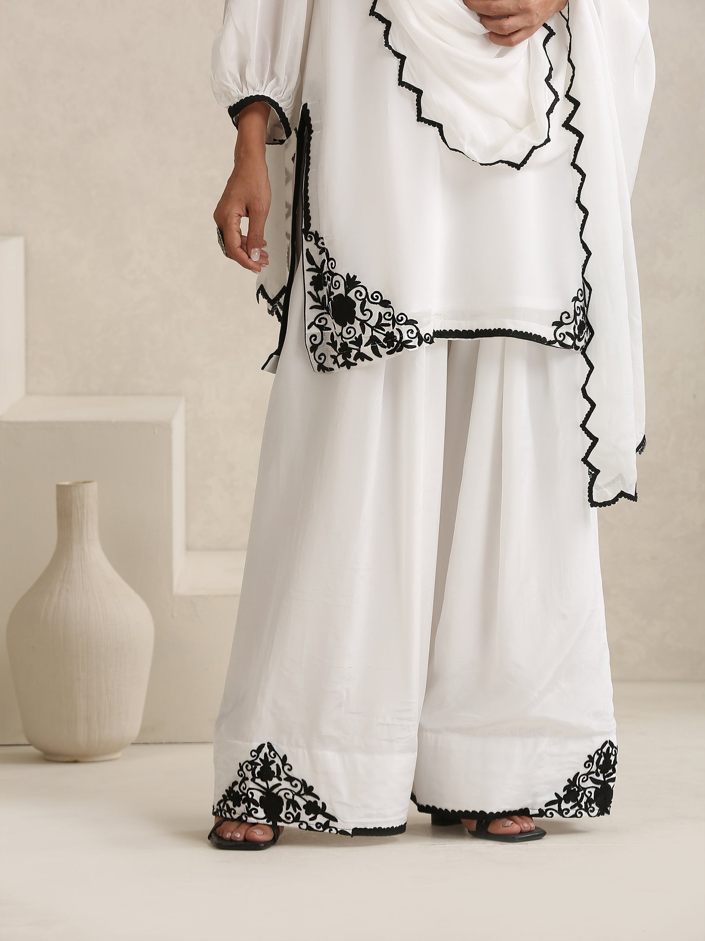 Nargis Black & White Farshi Salwar Suit Set