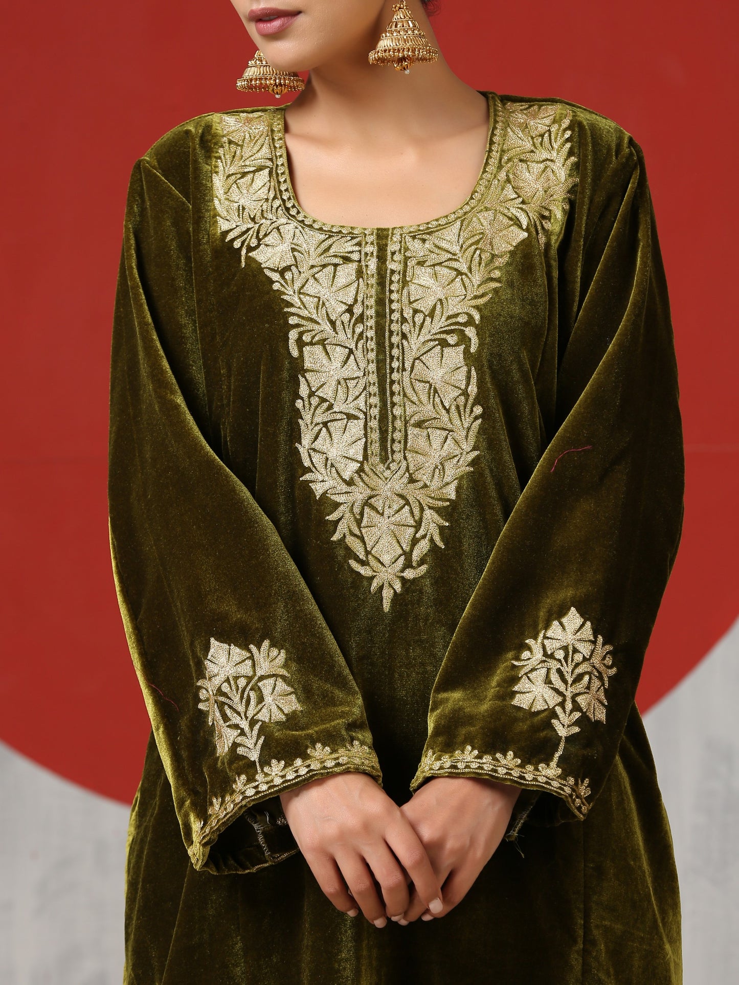 Makhmal Green Tilla Pheran Set