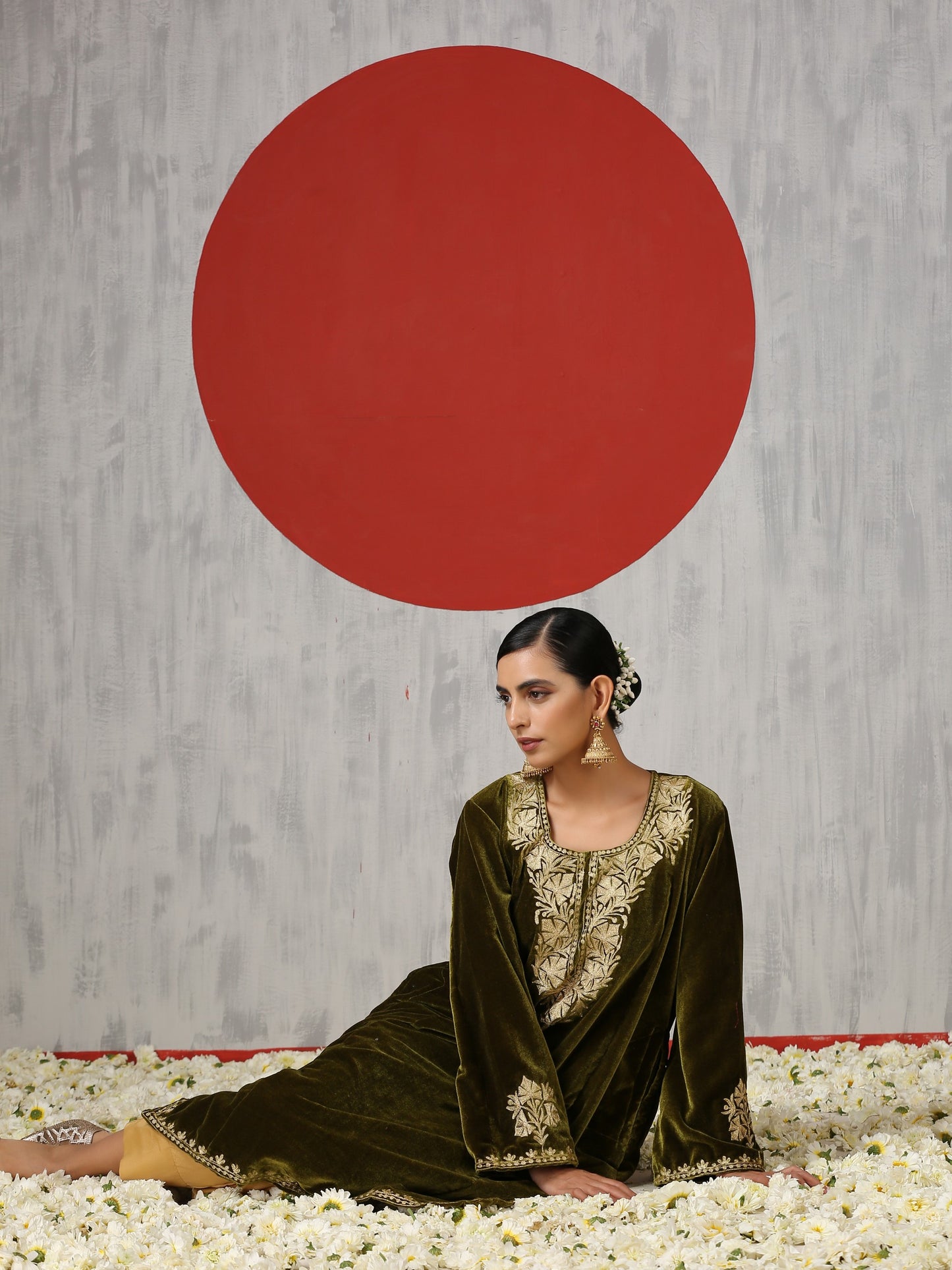 Makhmal Green Tilla Pheran Set