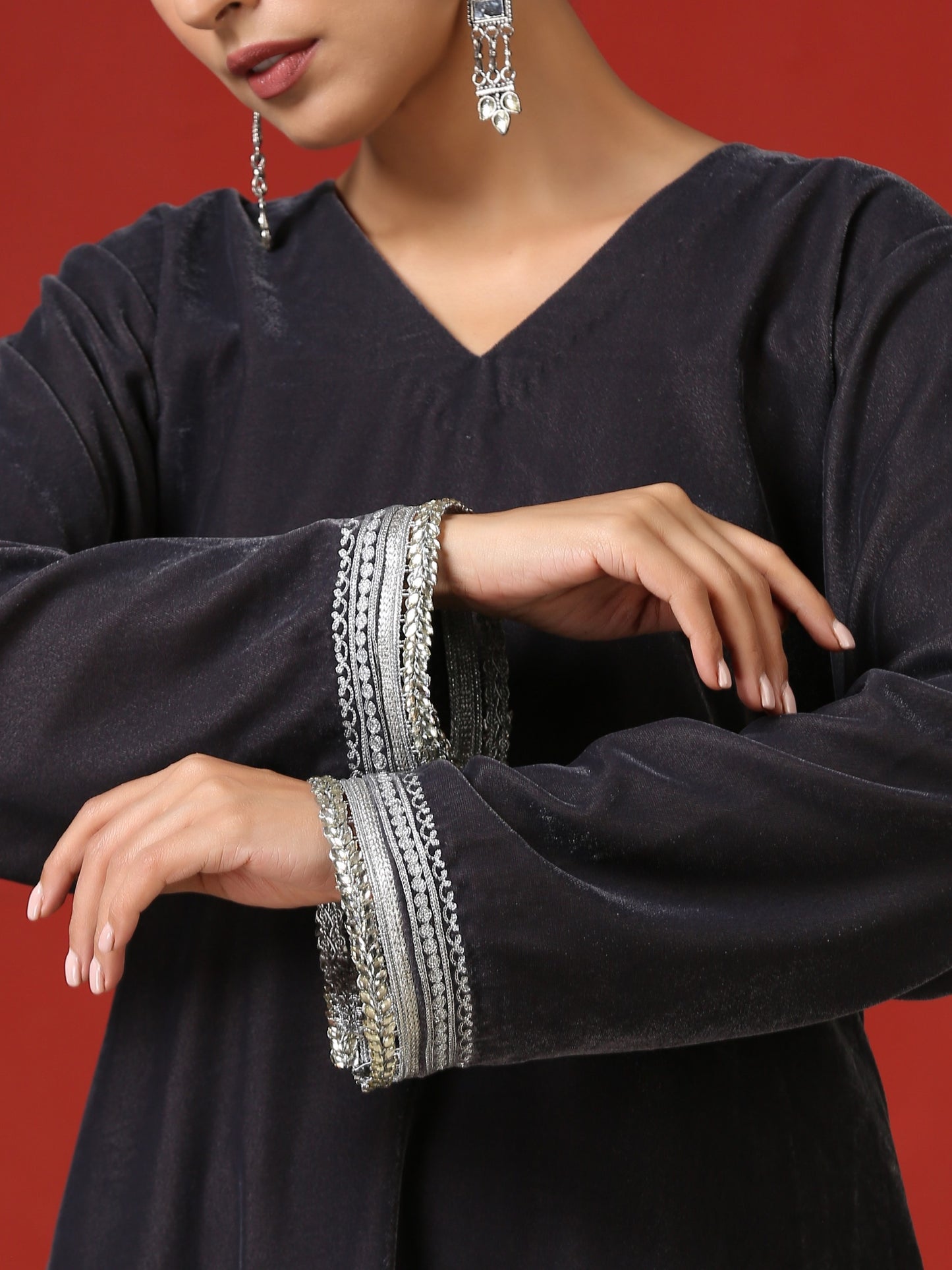 Makhmal Velvet Grey Suit