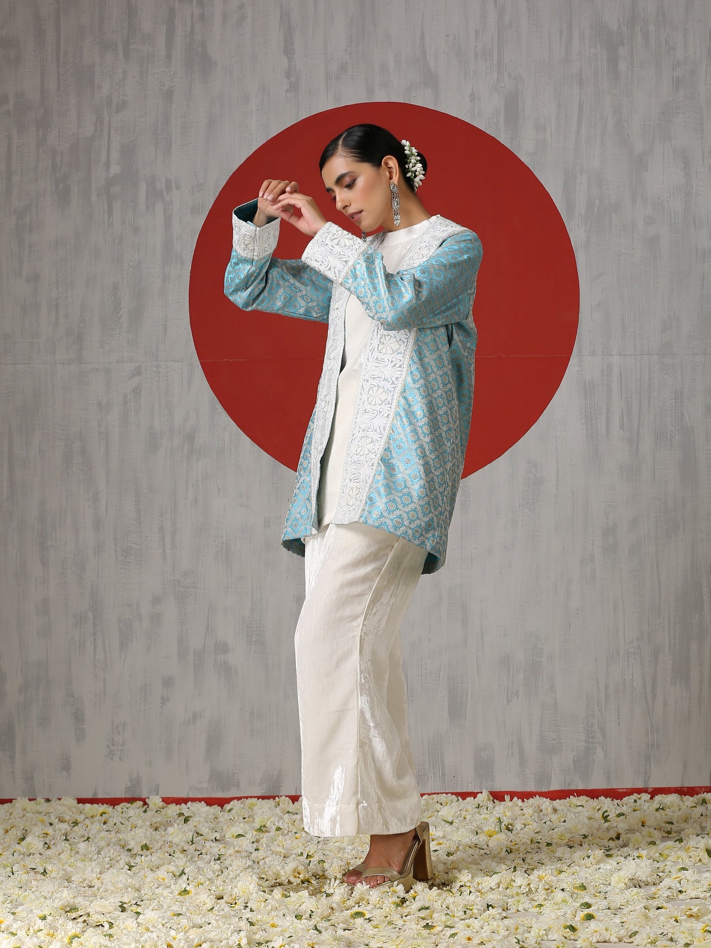 Makhmal White Co-ord with Brocade Jacket