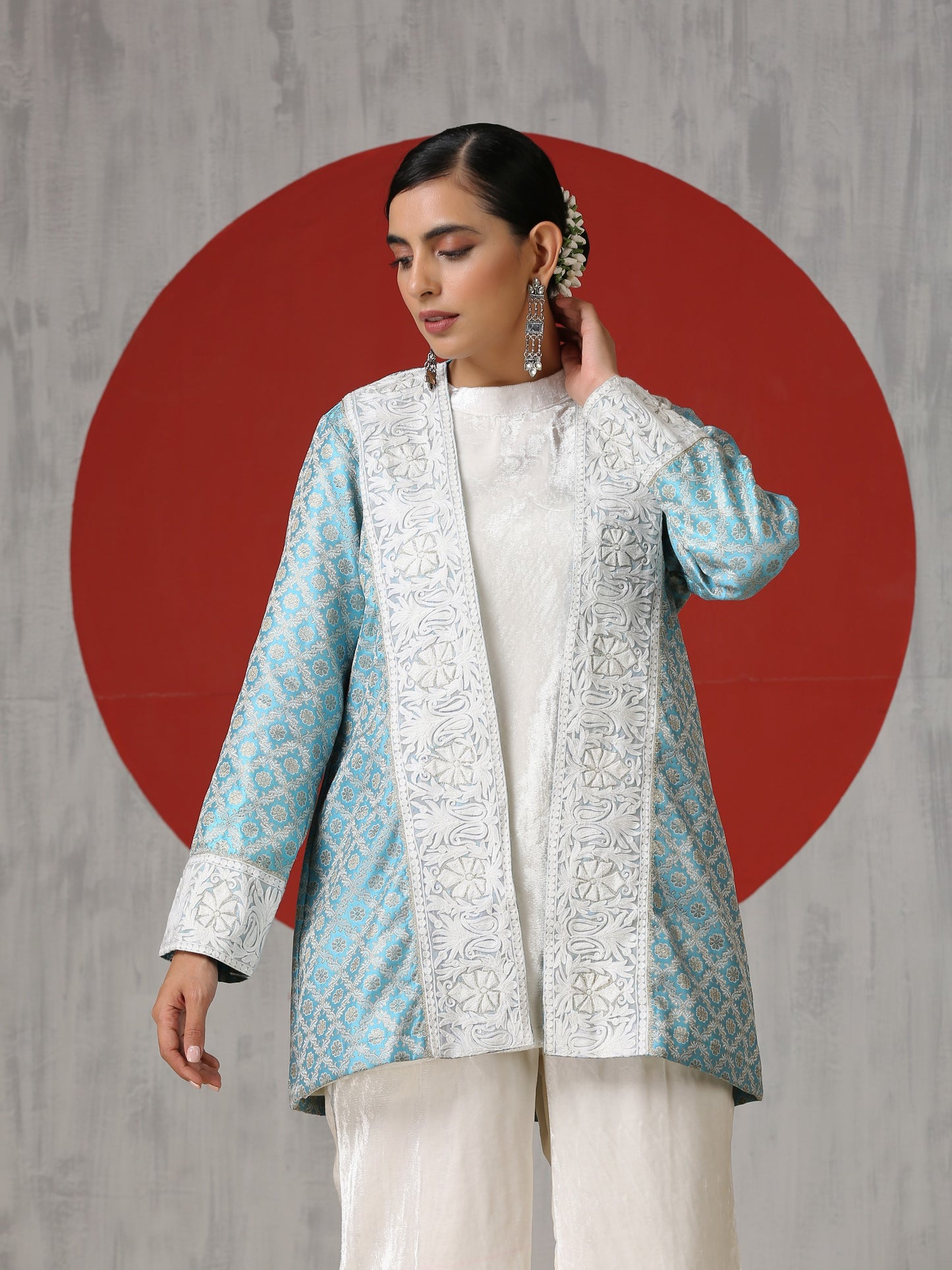 Makhmal White Co-ord with Brocade Jacket