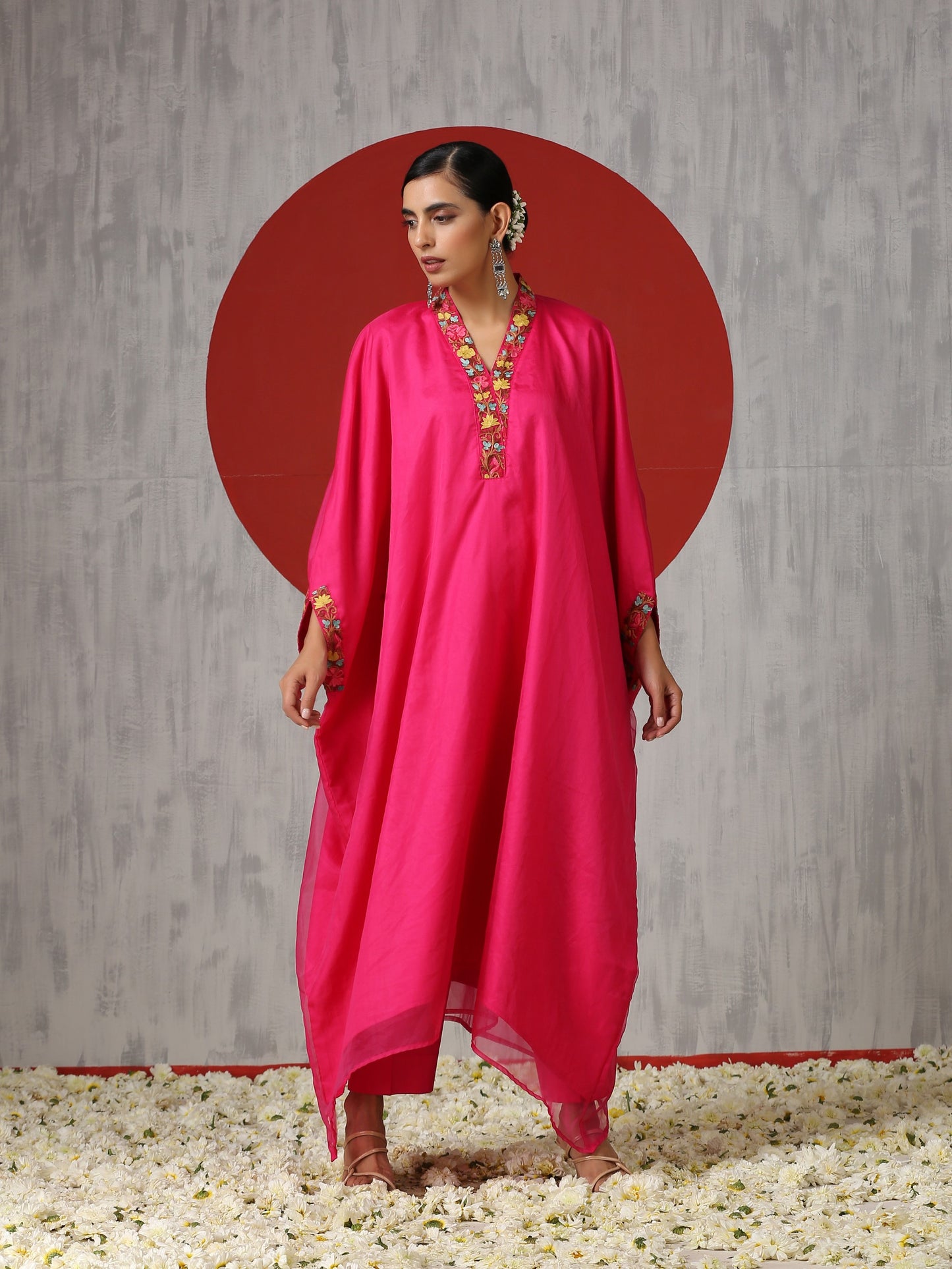 Jashn Hot Pink Abaya