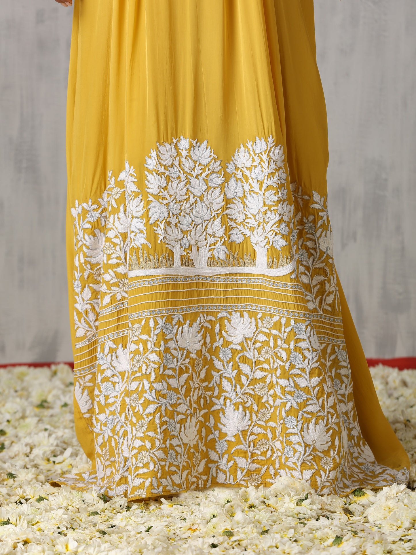 Jashn Char Chinar Kaftan