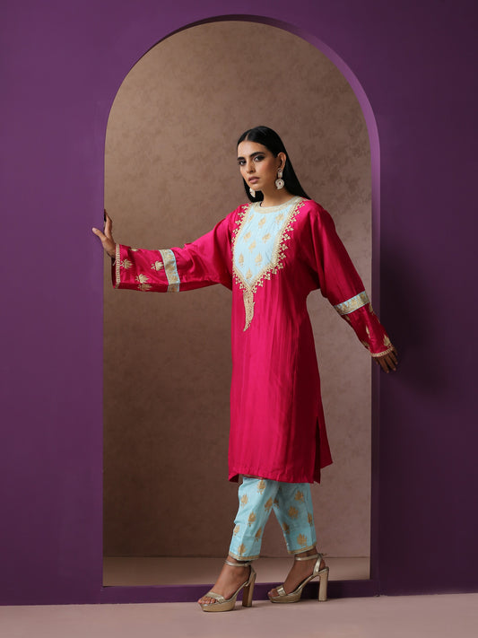 Jashn Pink & Blue Pheran Set