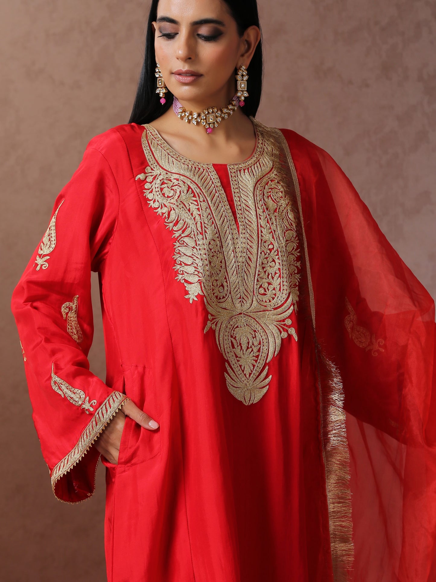 Jashn Silk Red Pheran Set