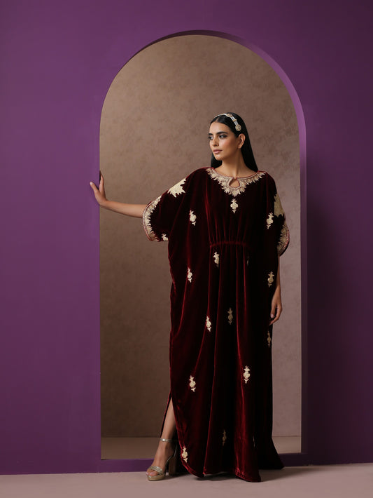 Makhmal Maroon Kaftan