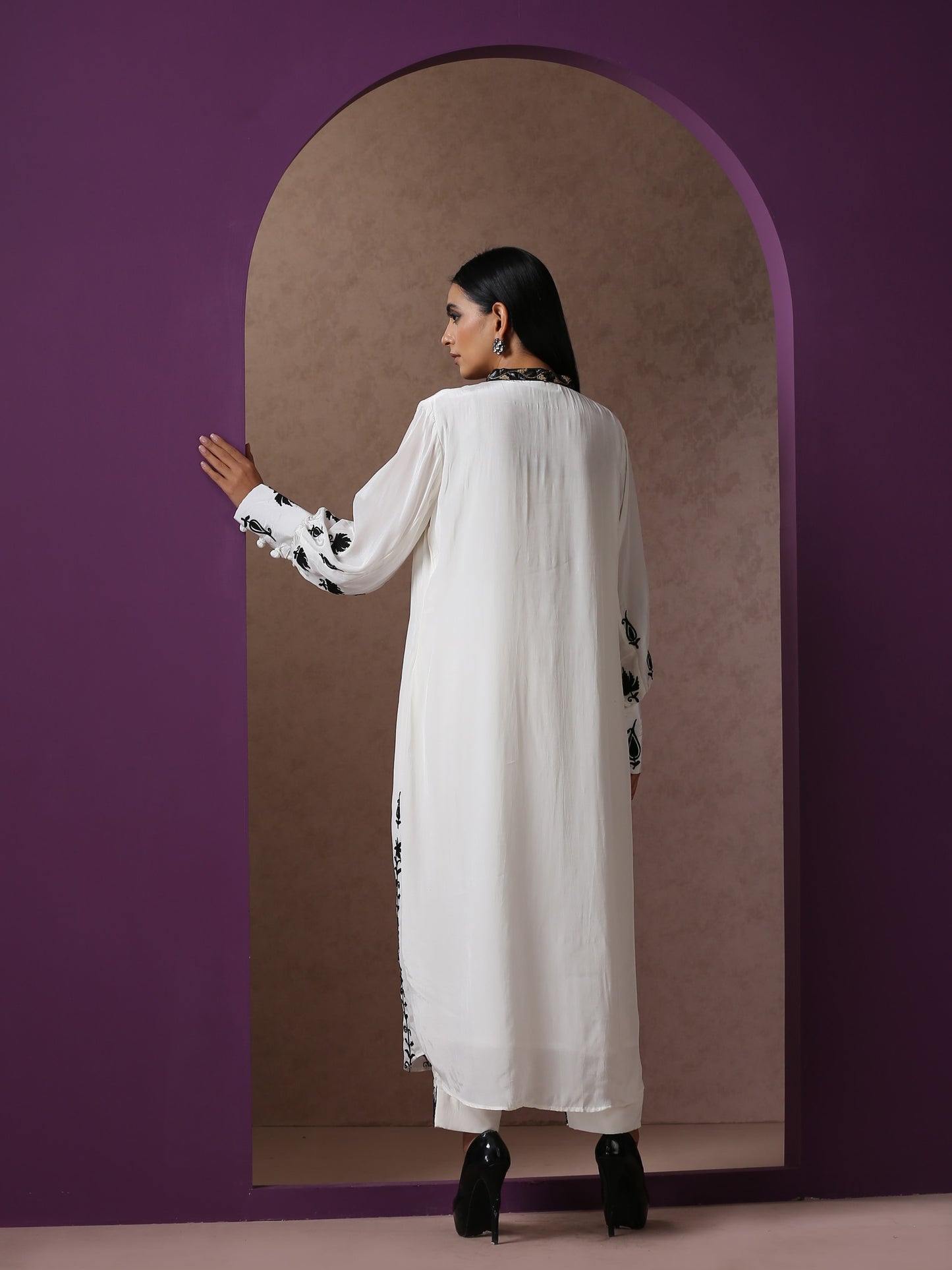 Jashn Pearl White Kurta Set