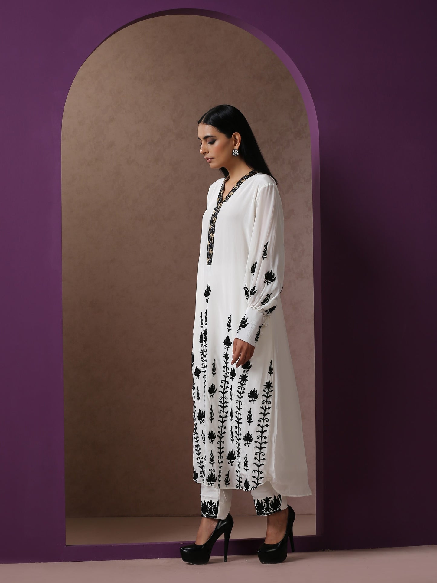 Jashn Pearl White Kurta Set