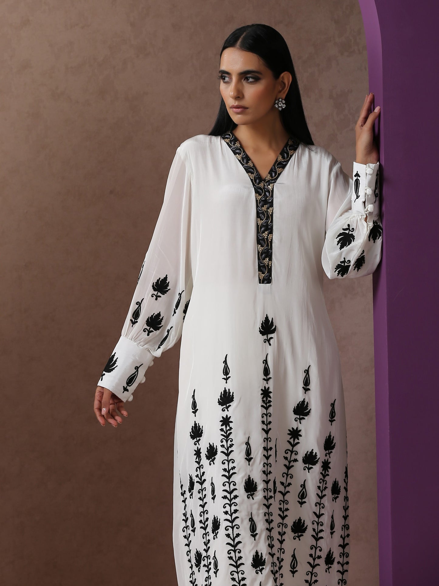 Jashn Pearl White Kurta Set