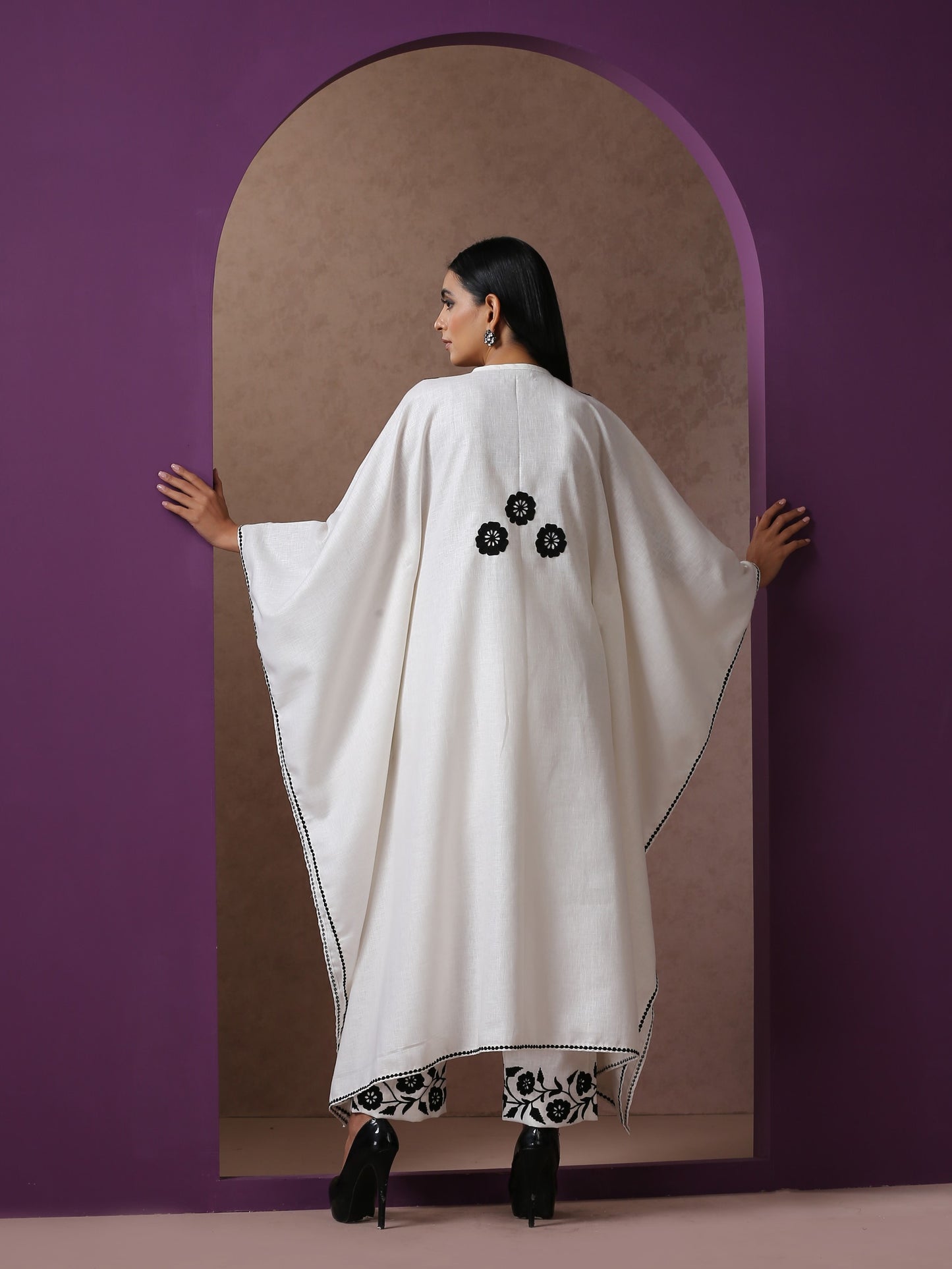 Bahaar Linen Kaftan Set