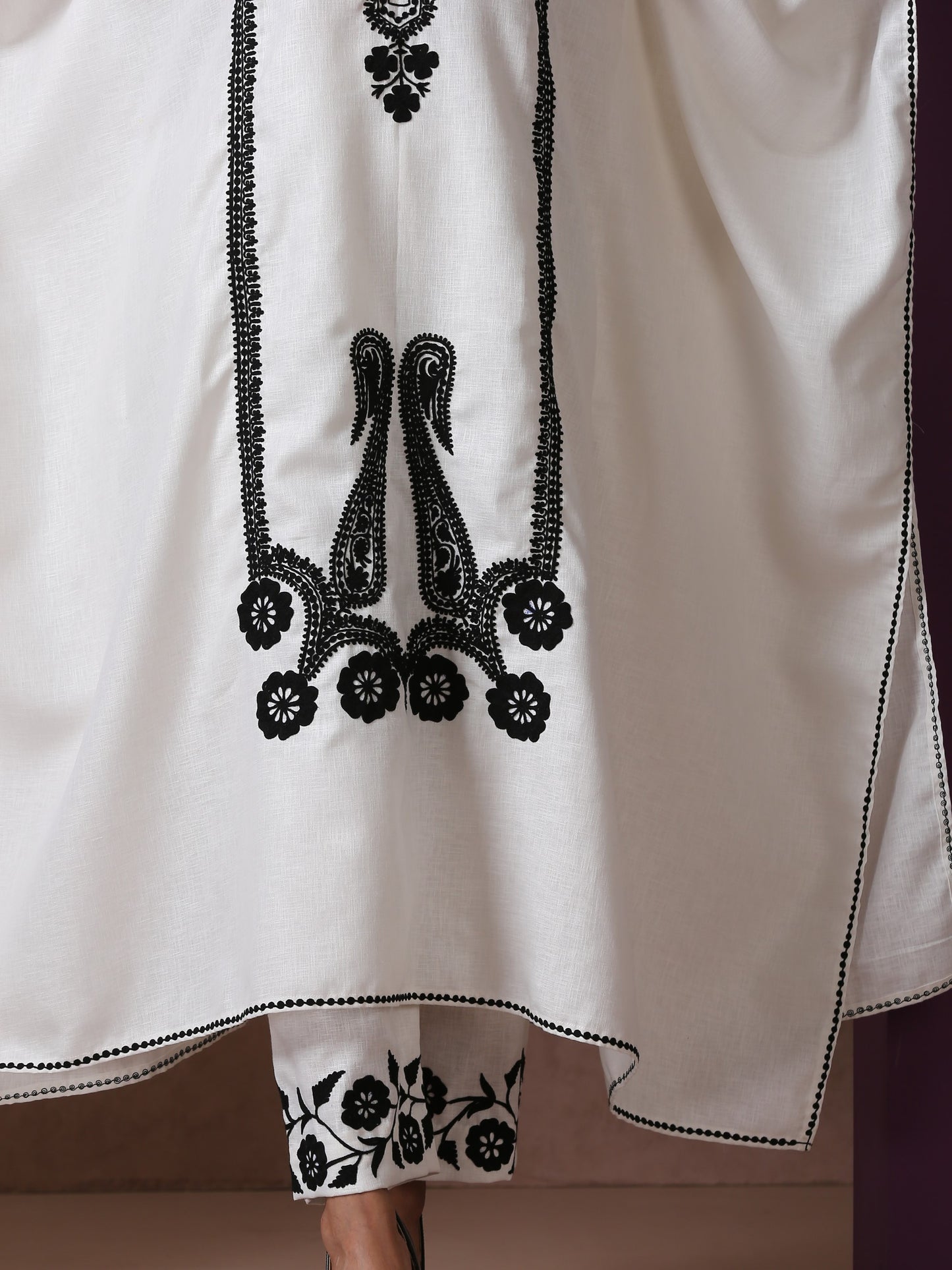 Bahaar Linen Kaftan Set