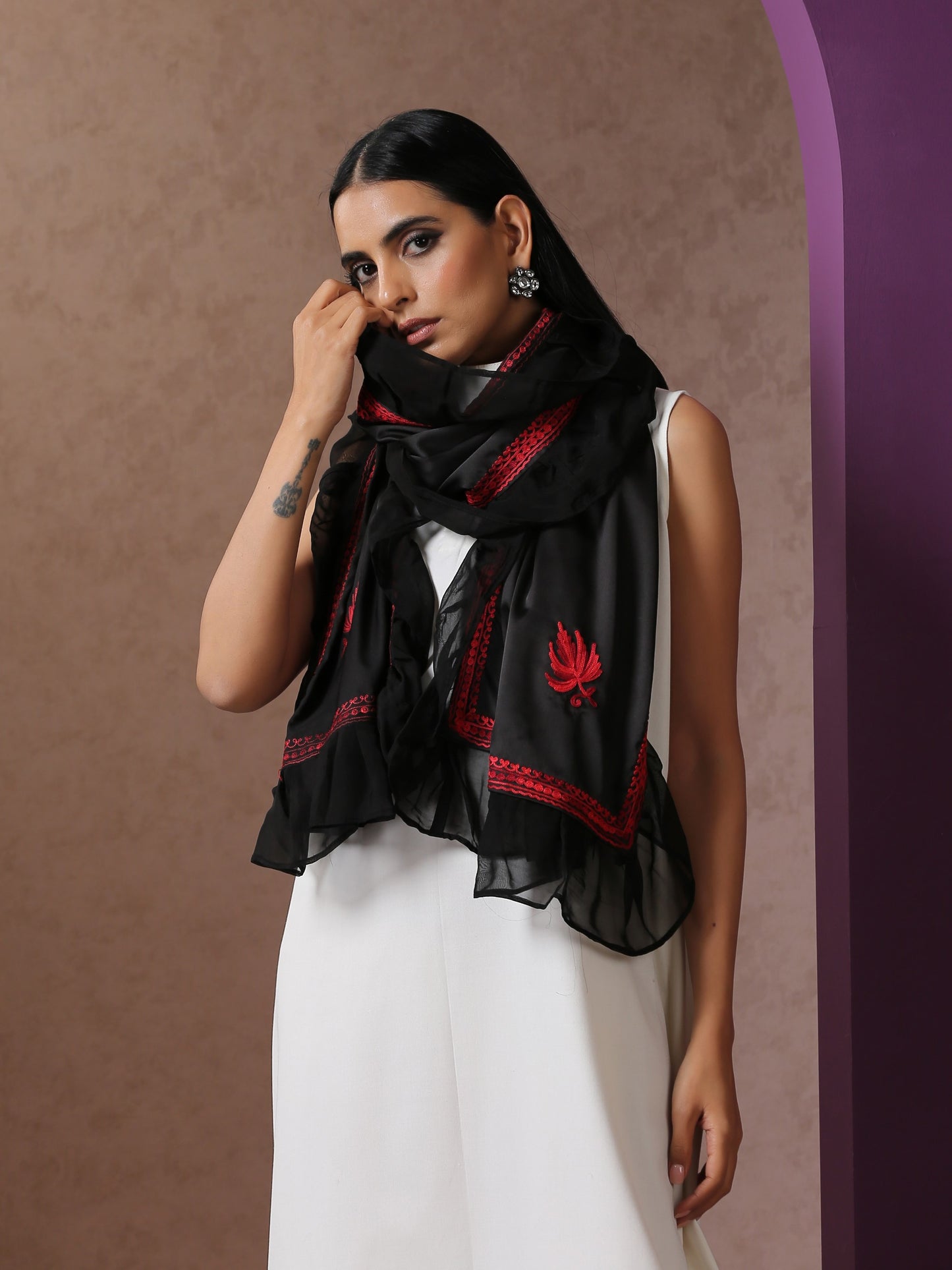 Sabaa Black Satin Stole