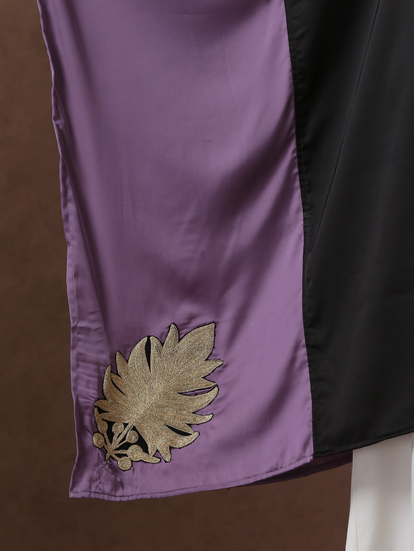 Sabaa Black & Lilac Stole