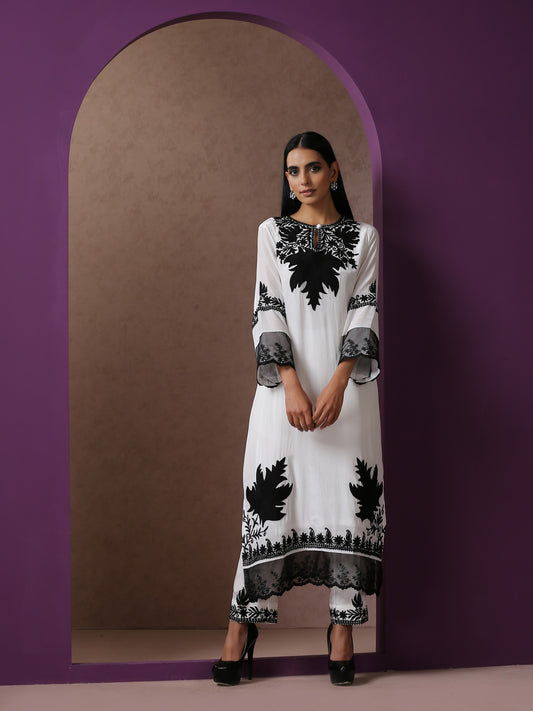 Jashn Chinar Black & White Suit Set