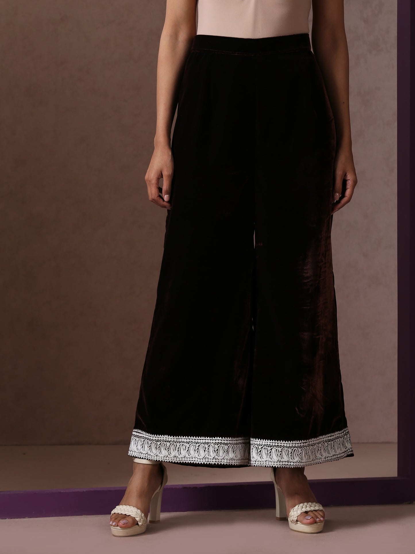 Makhmal Brown Suit Set