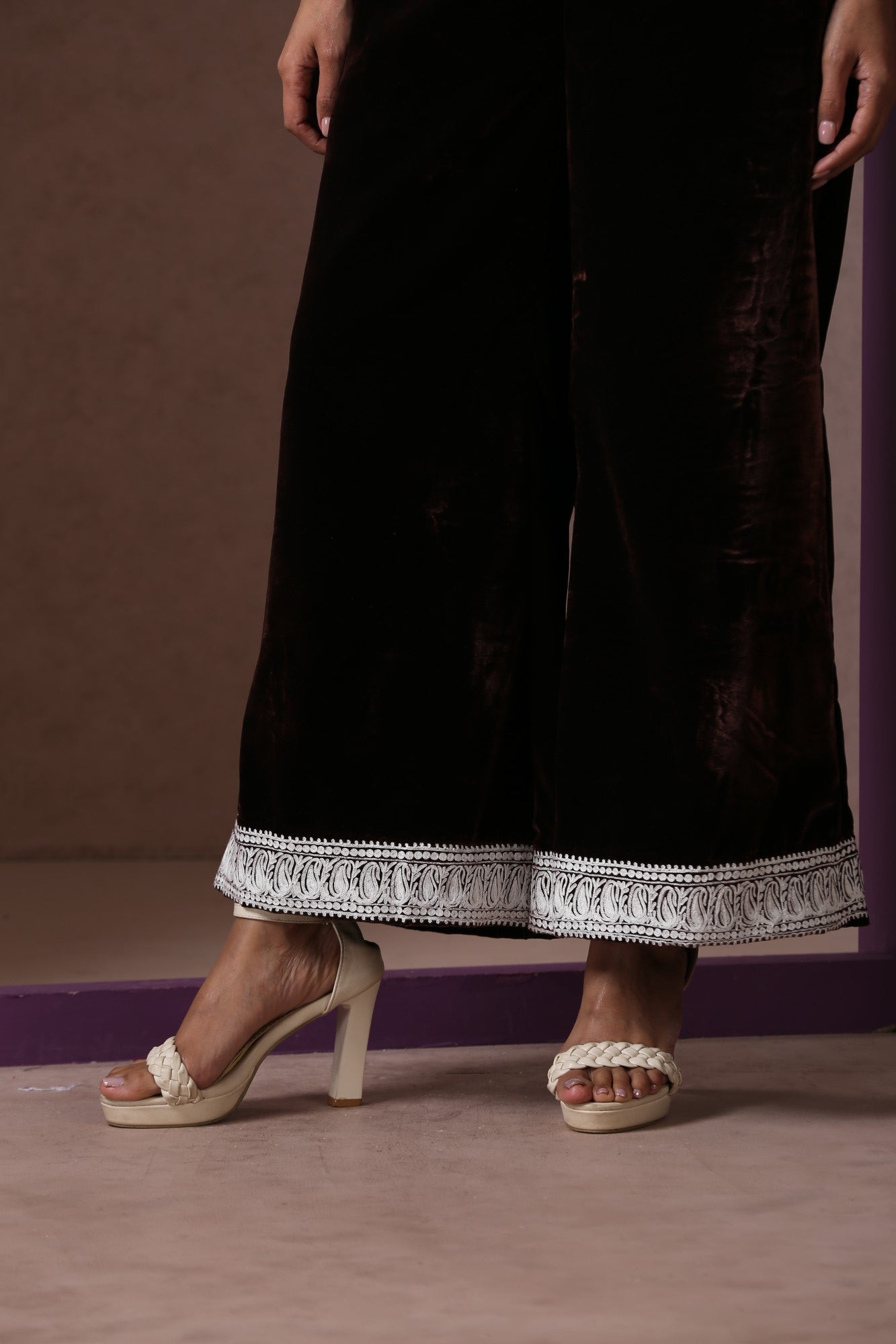 Makhmal Brown Suit Set