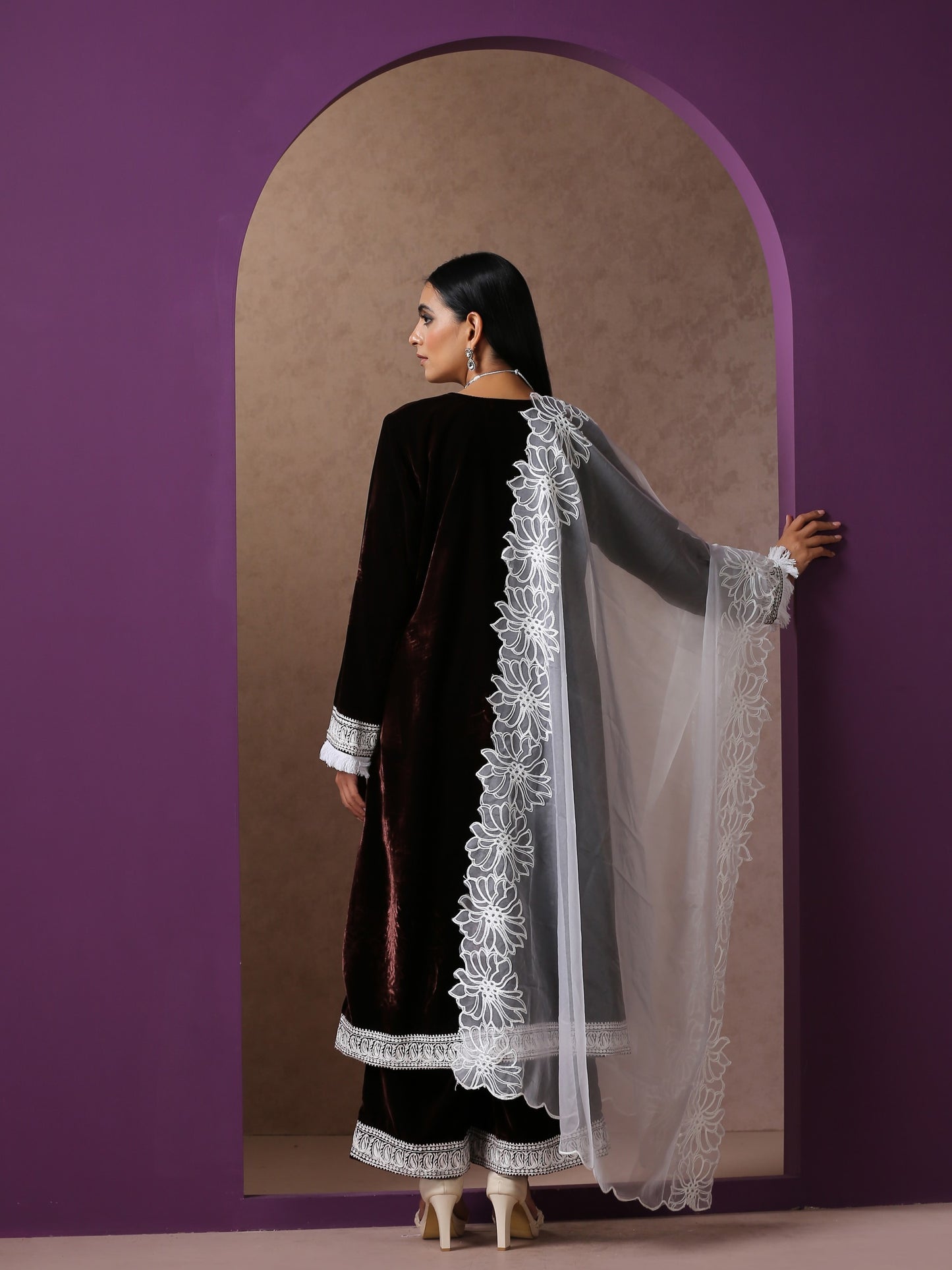 Makhmal Brown Suit Set