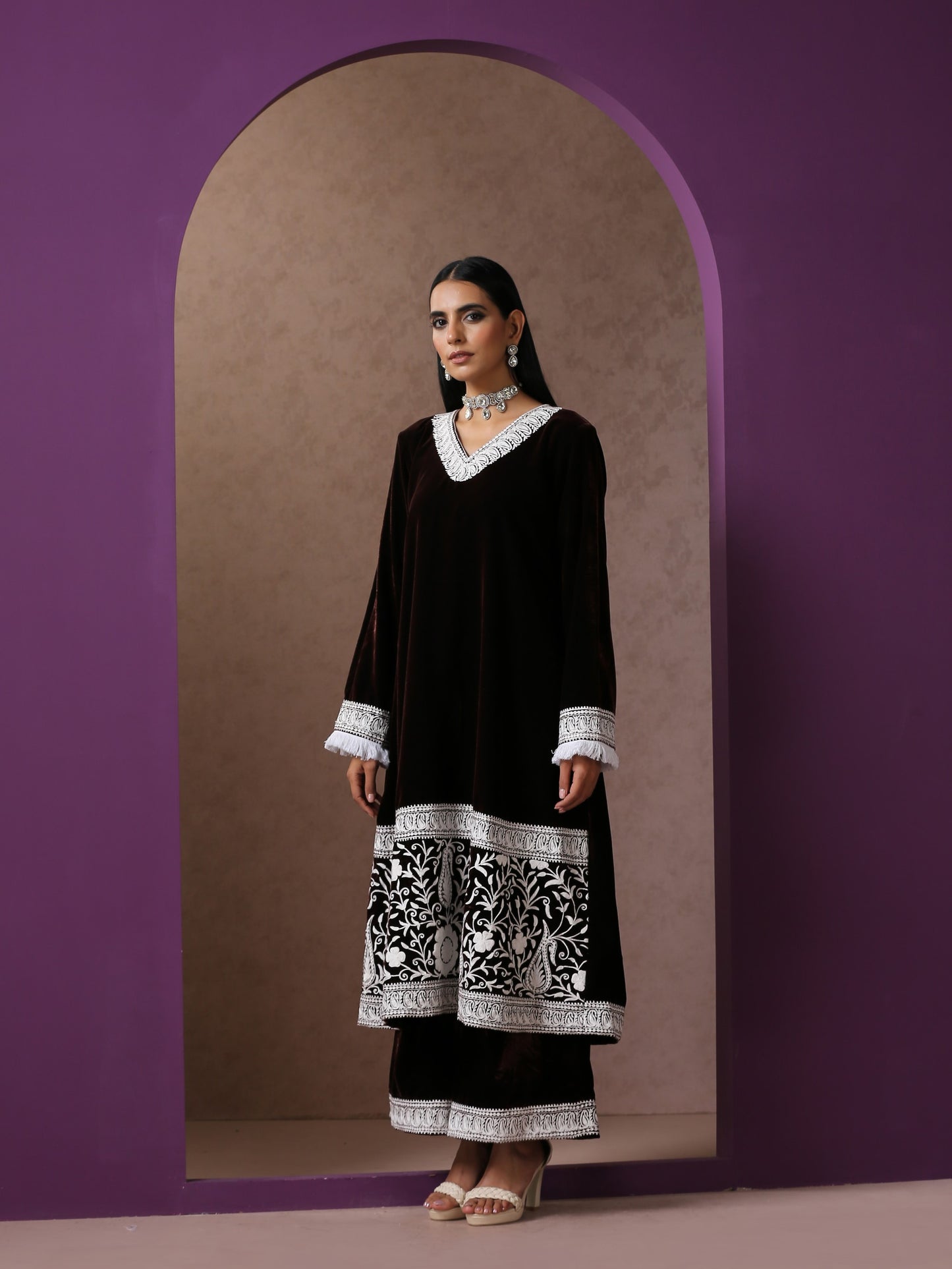 Makhmal Brown Suit Set