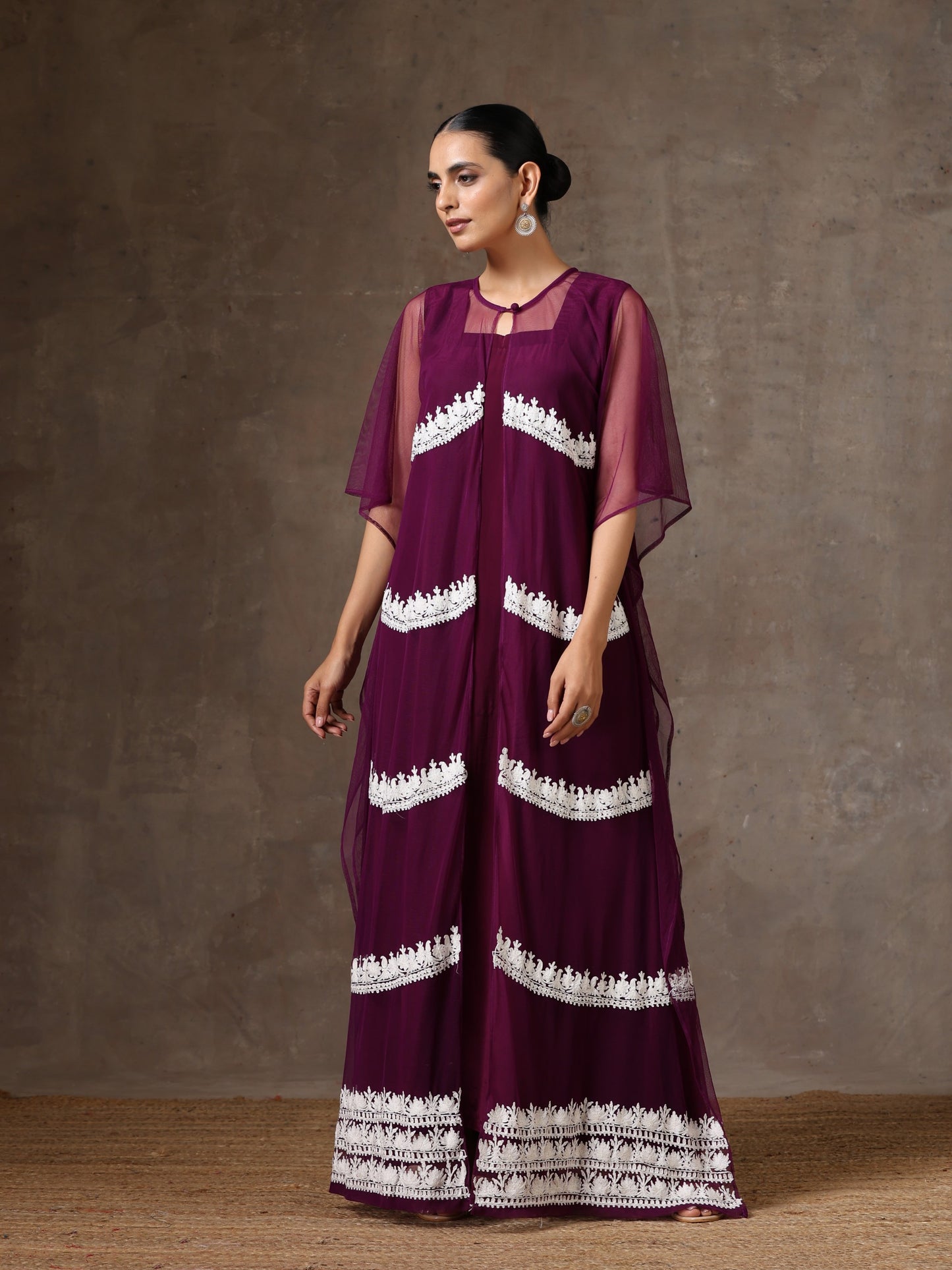 Aghaaz Net Kaftan Set