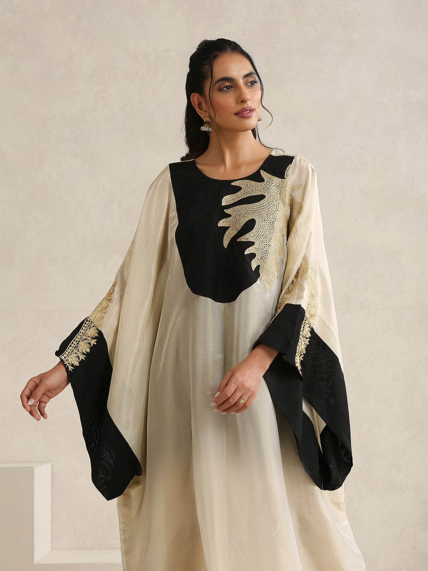 Nargis Kashmiri Embroidered Silk Abaya with Sheila