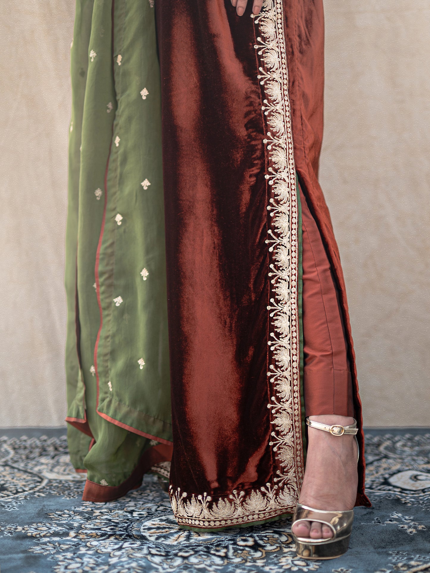 Zoon Rust & Green Suit Set