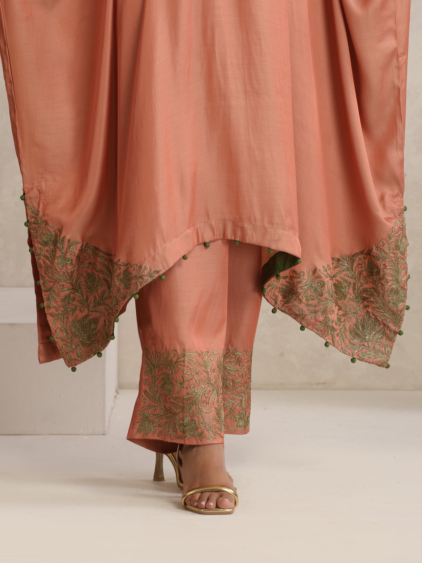 Afsana Peach Shade Kaftan Set